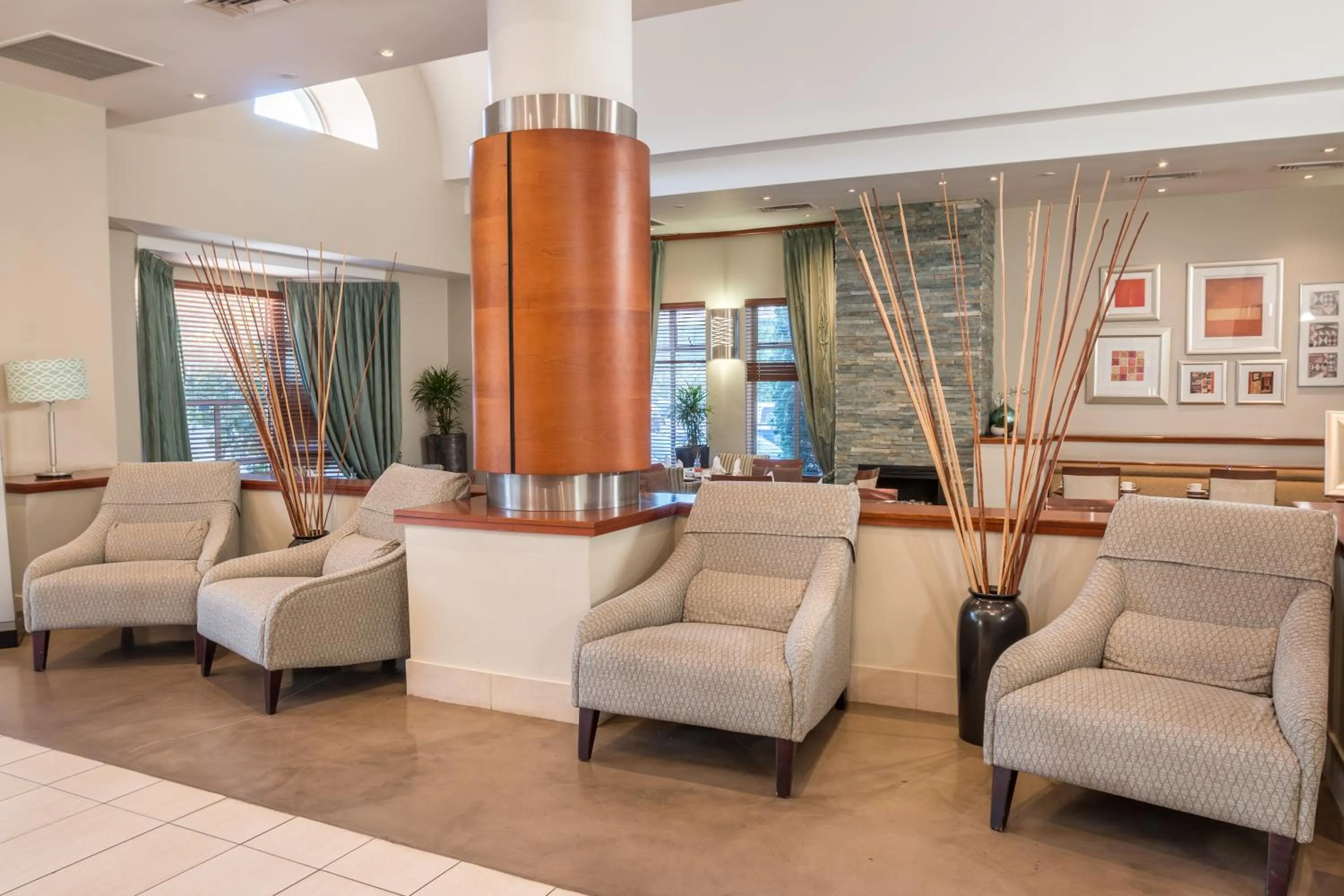 Lobby or reception in Town Lodge Roodepoort