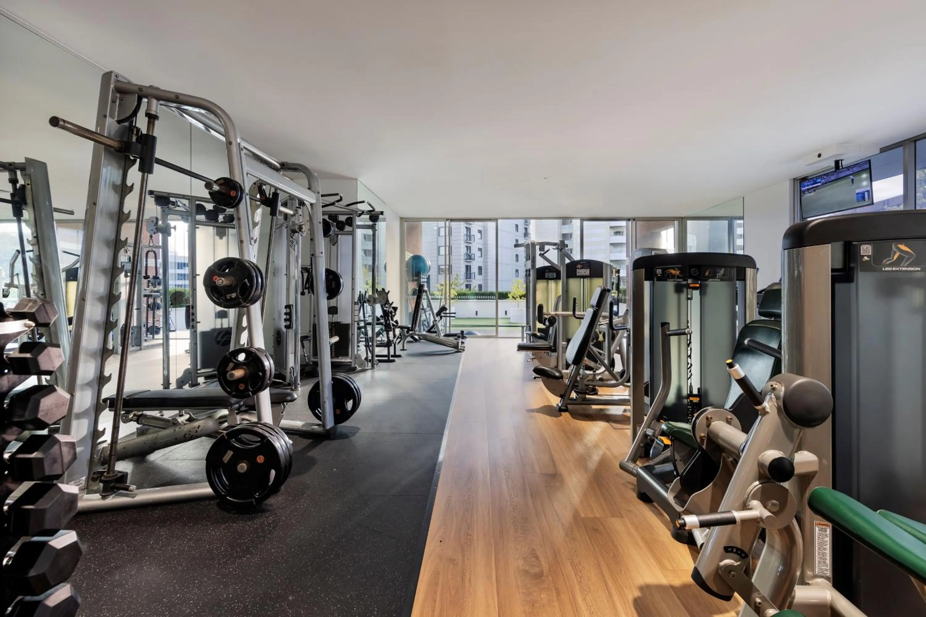 Fitness centre/facilities in Pullman Auckland Hotel & Apartments