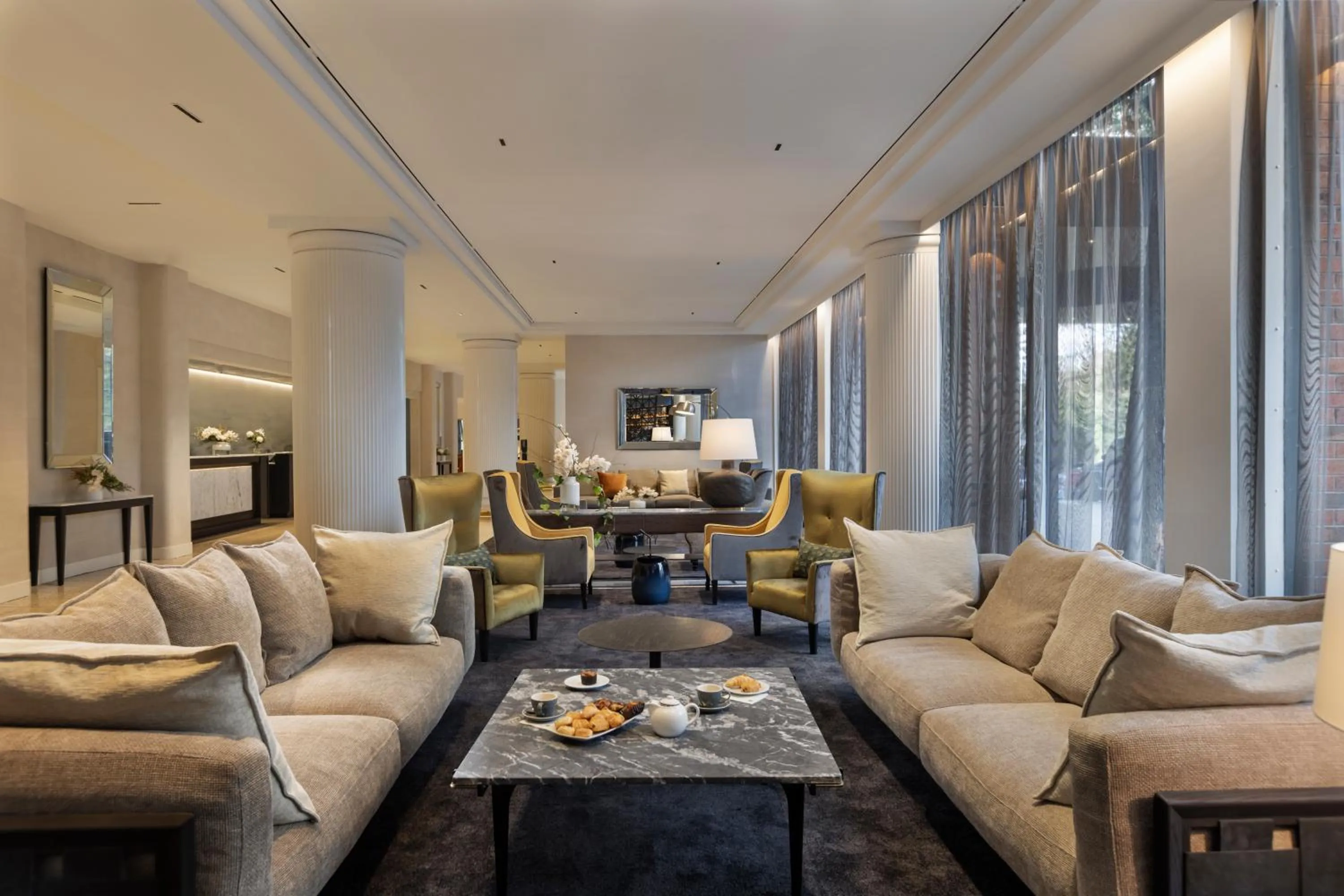 Lobby or reception in Pullman Auckland Hotel & Apartments