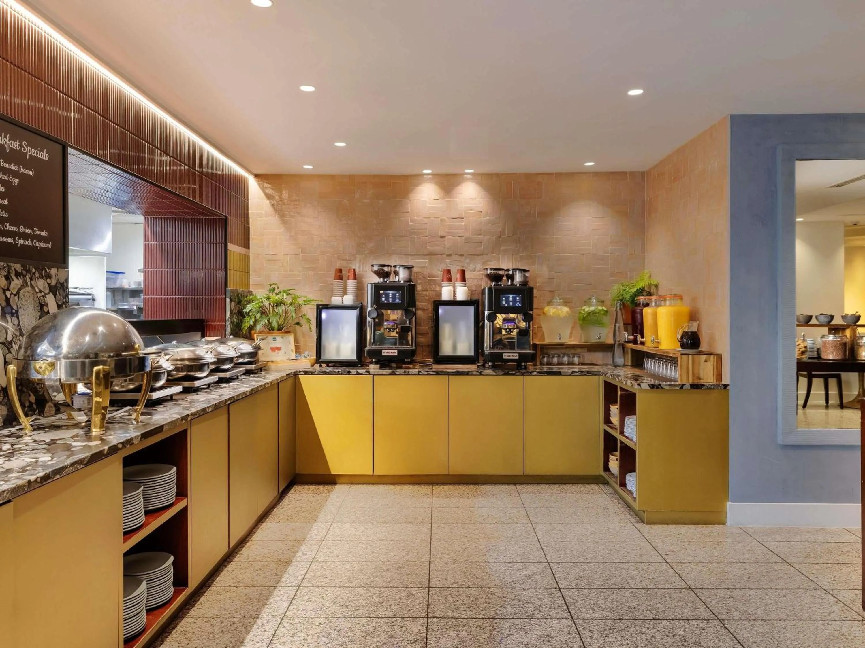 Breakfast in Pullman Auckland Hotel & Apartments