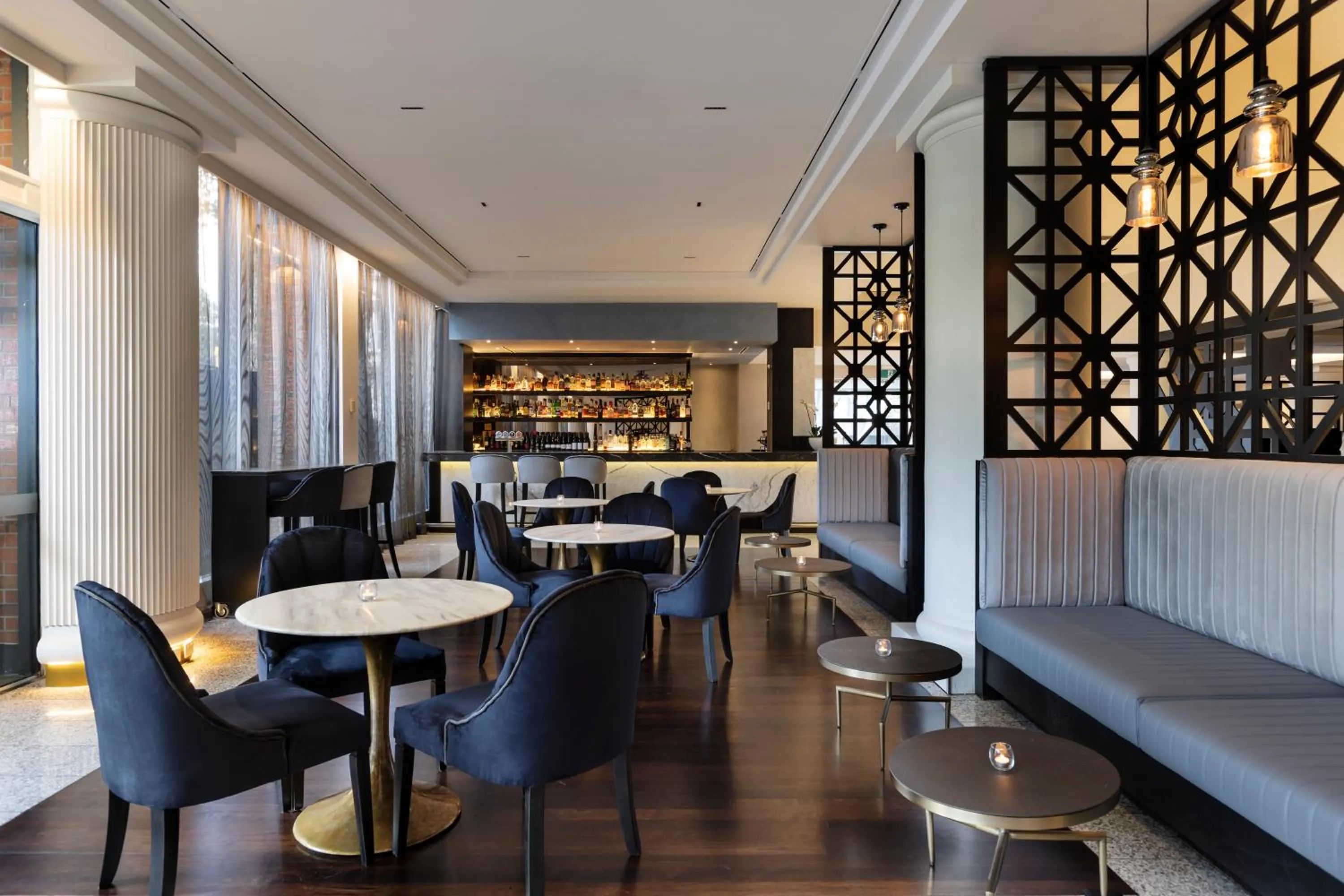 Lounge or bar in Pullman Auckland Hotel & Apartments
