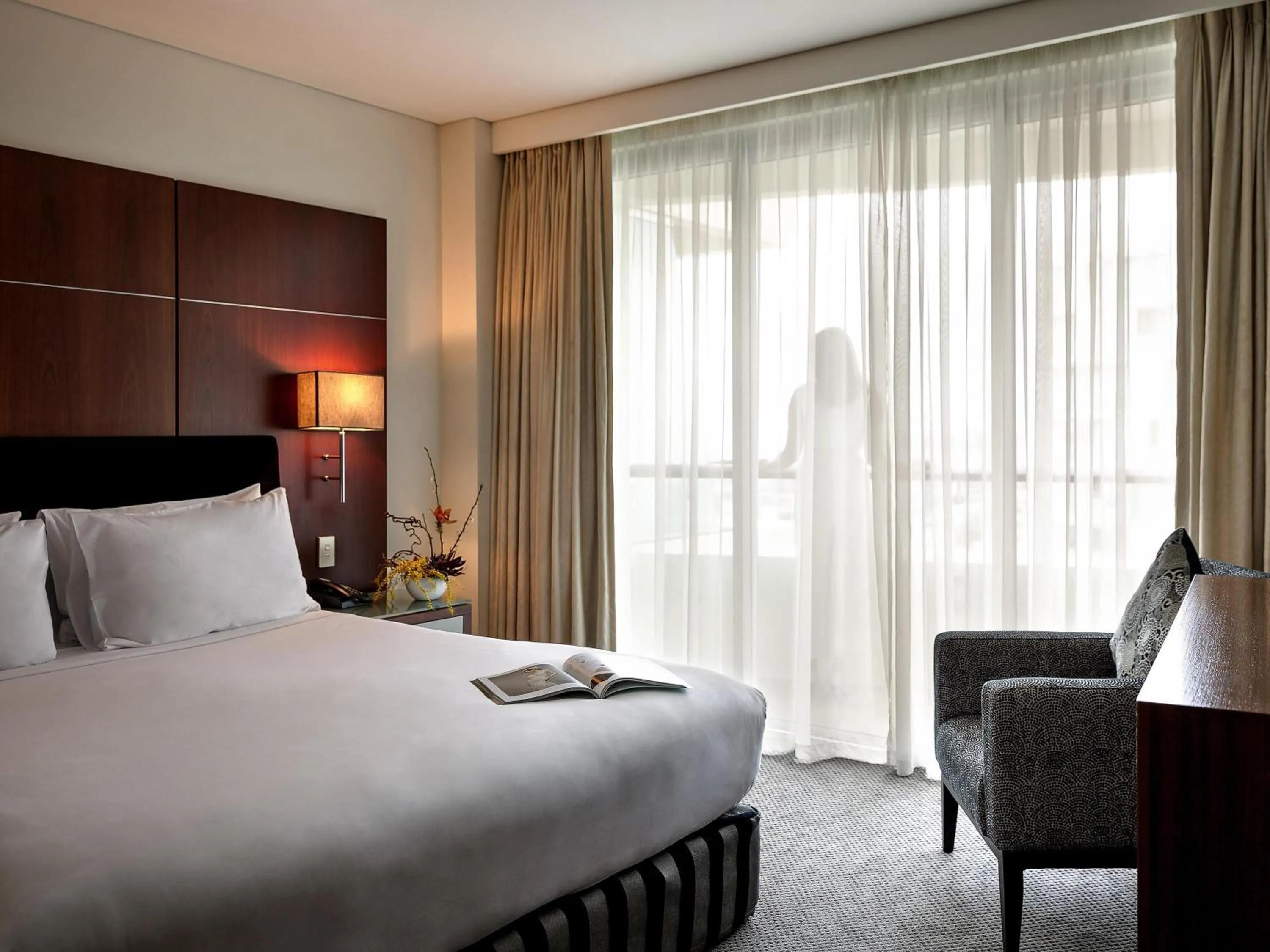 Bedroom, Bed in Pullman Auckland Hotel & Apartments