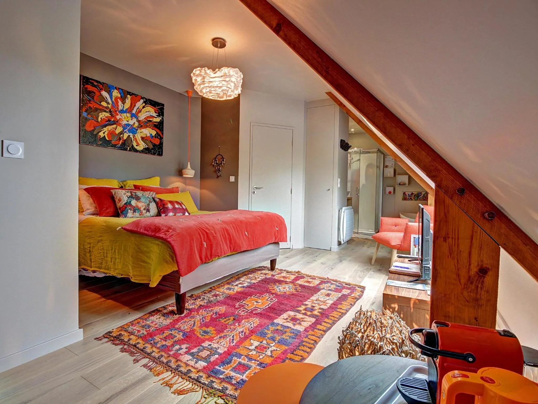 Bed in Le bouddha du lac