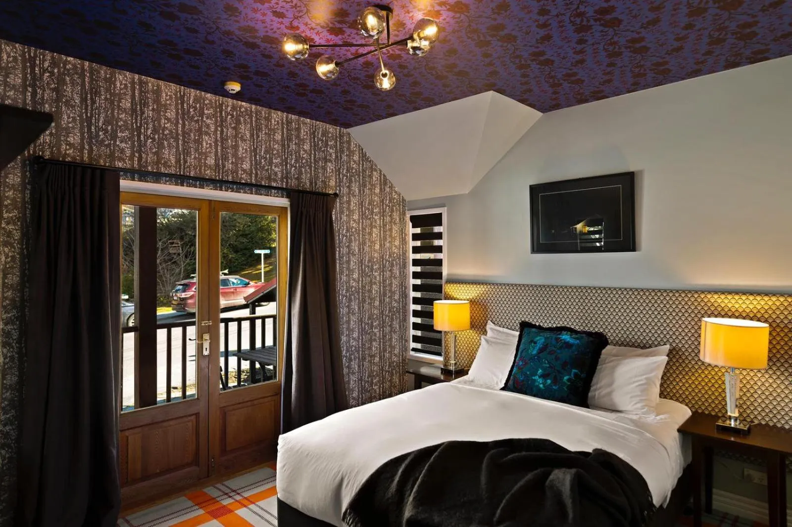 Bed in The Dairy Hotel Queenstown, A Naumi Chapter