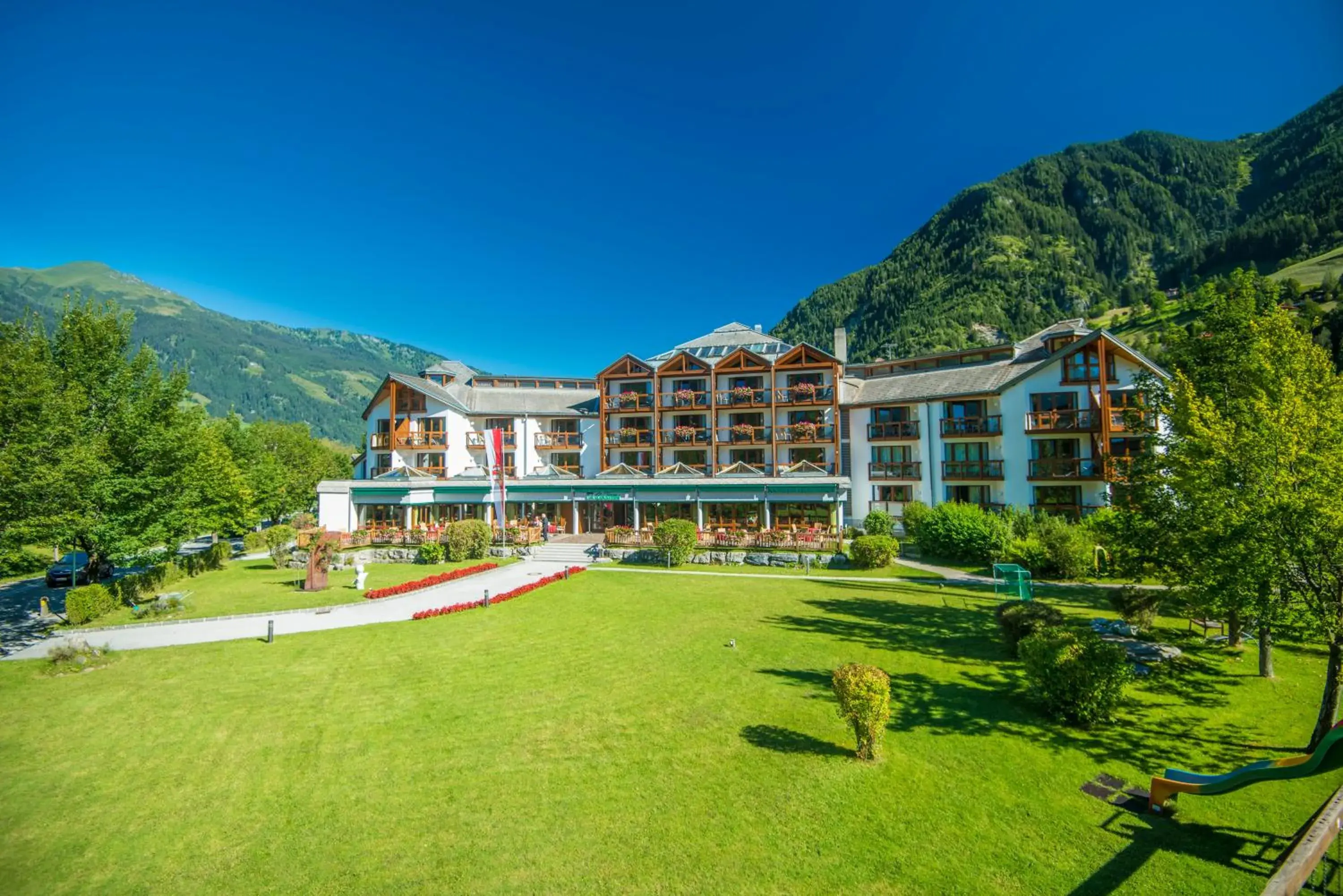 Hotel Das Gastein - ganzjährig inklusive Alpentherme Gastein & Sommersaison inklusive Gasteiner Bergbahnen Hotel Das Gastein - ganzjährig inklusive Alpentherme Gastein & Sommersaison inklusive Gasteiner Bergbahnen