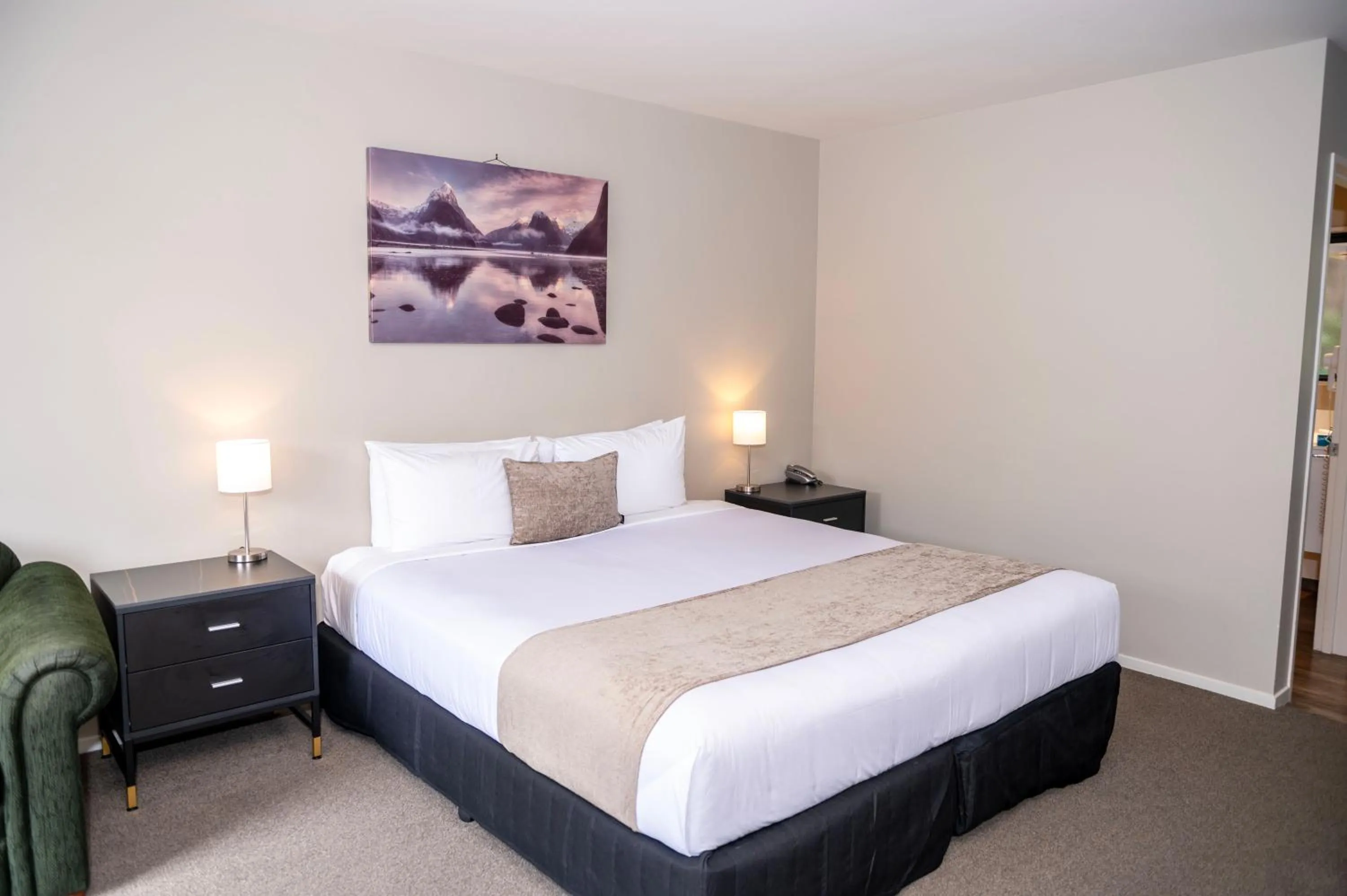 Bed in 58 On Cron Motel