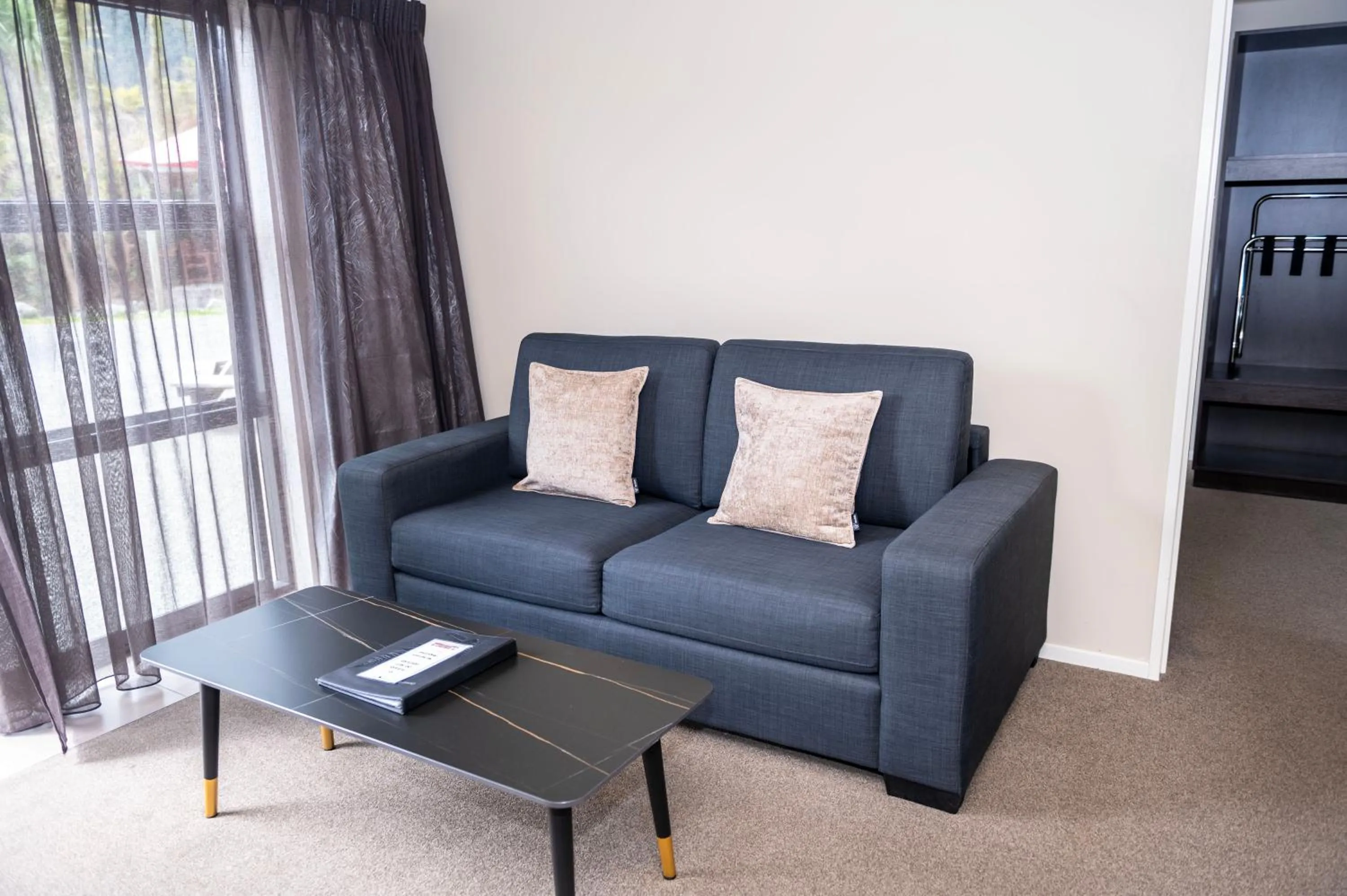 Living room in 58 On Cron Motel