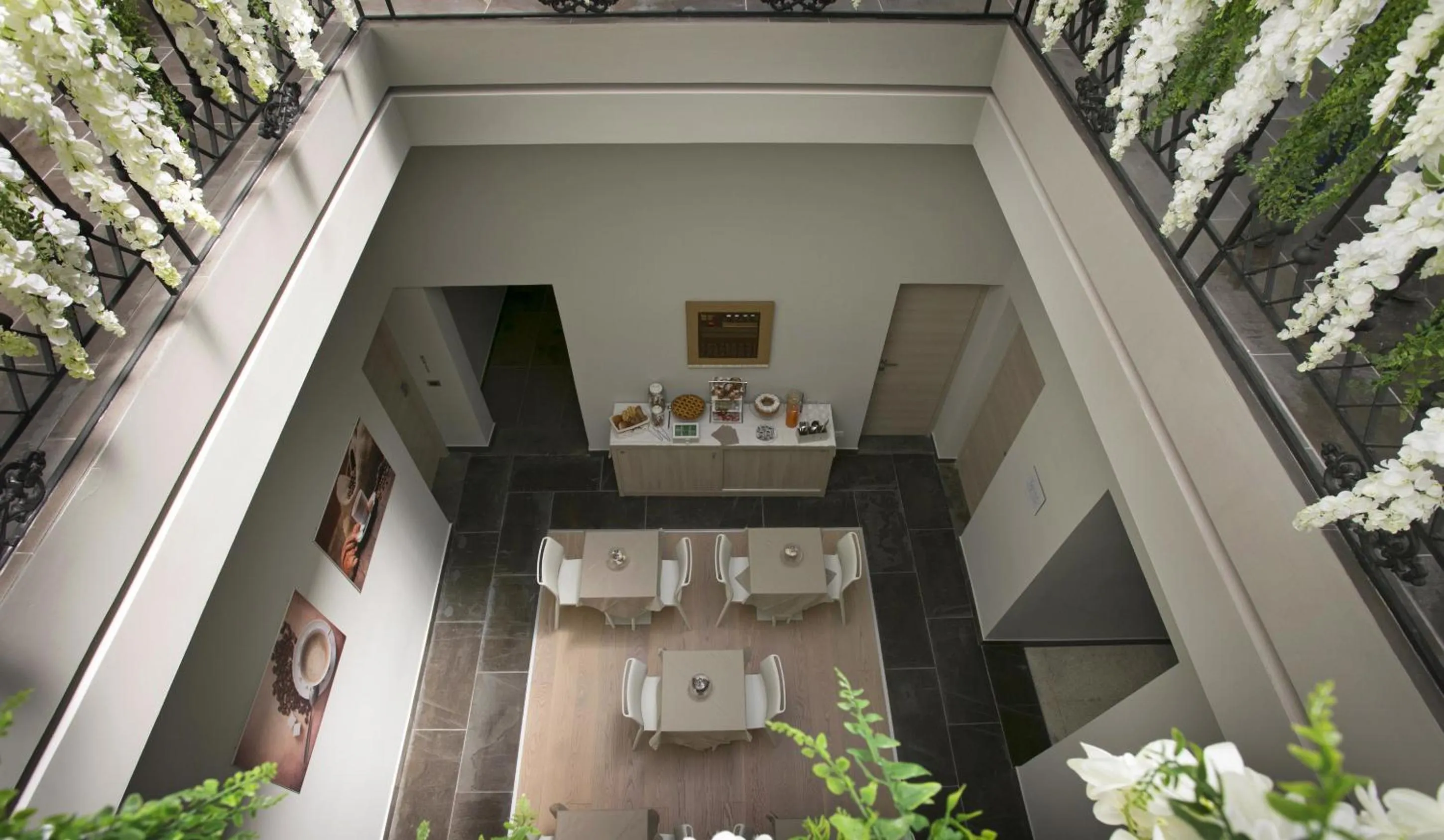 Restaurant/places to eat in Map holiday residence