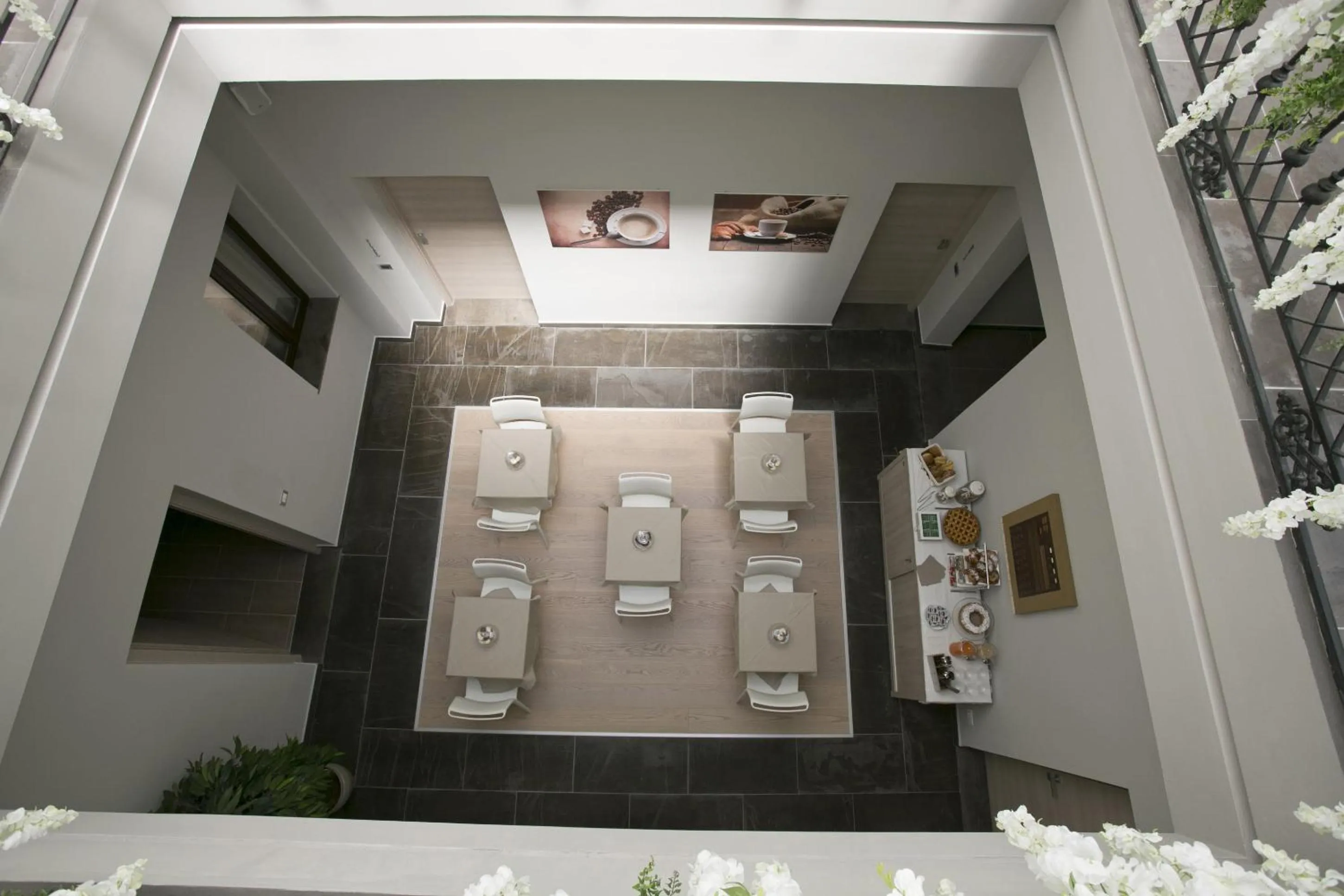 Restaurant/places to eat in Map holiday residence