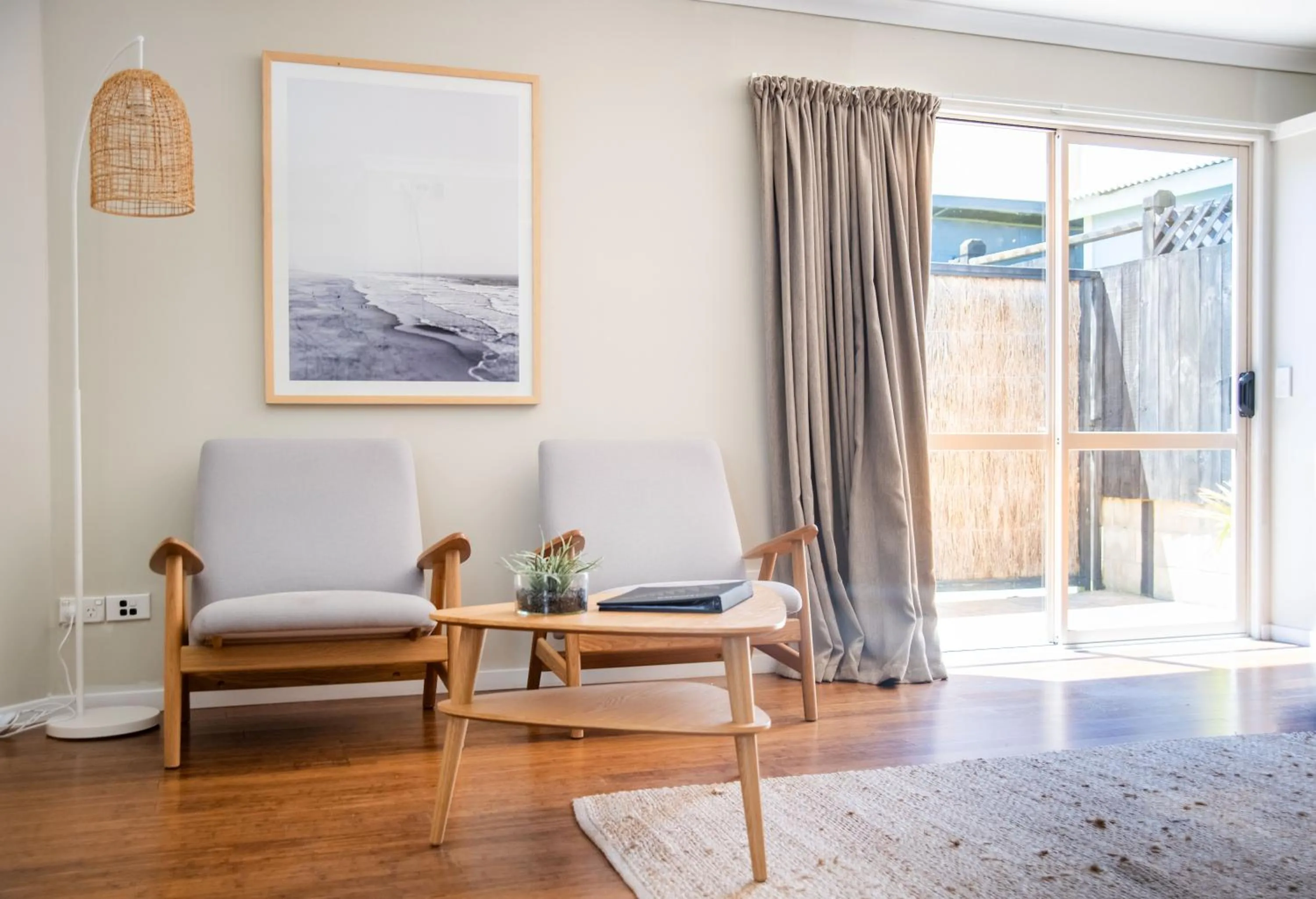 Living room in Raglan Sunset Motel and Conference Venue