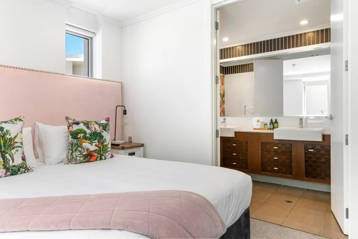 Bed in Sacred Waters Taupo