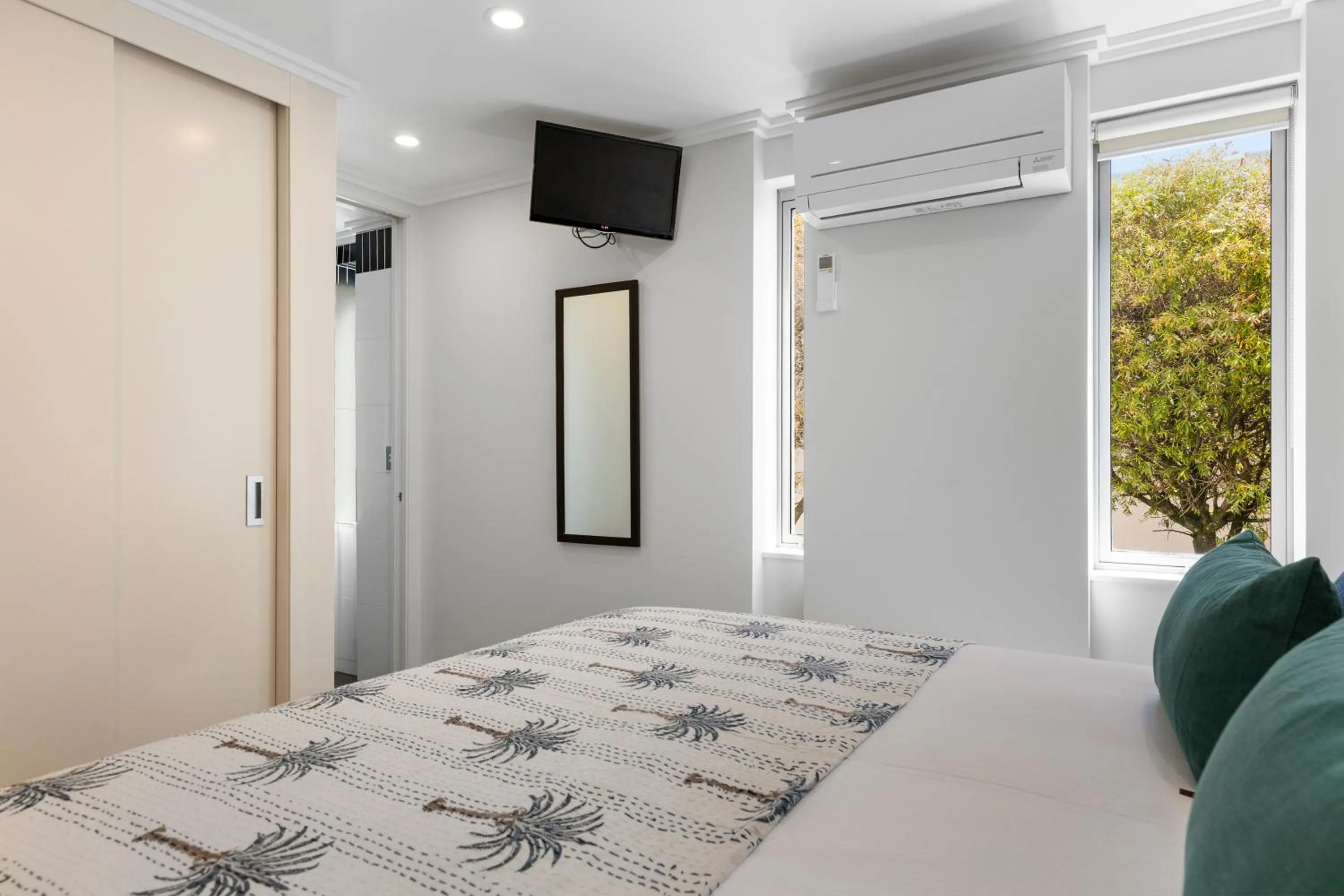 Bed in Sacred Waters Taupo