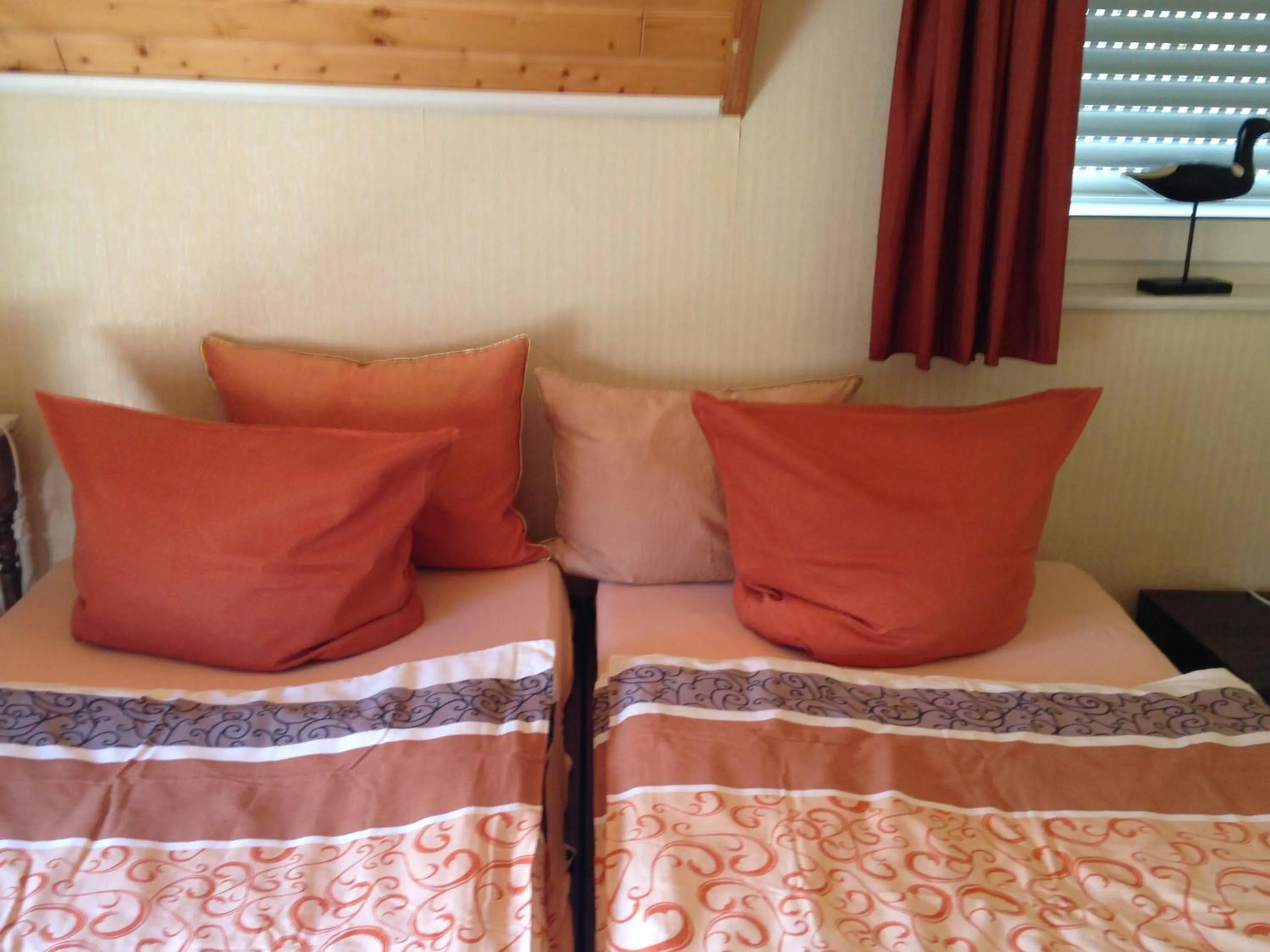 Photo of the whole room, Bed in The Place After the Race B&B