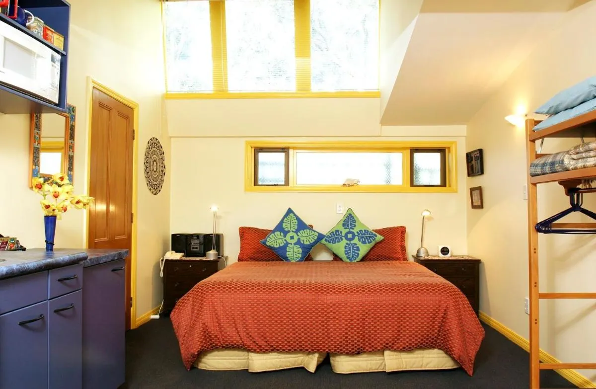 Bed in The Great Ponsonby Arthotel