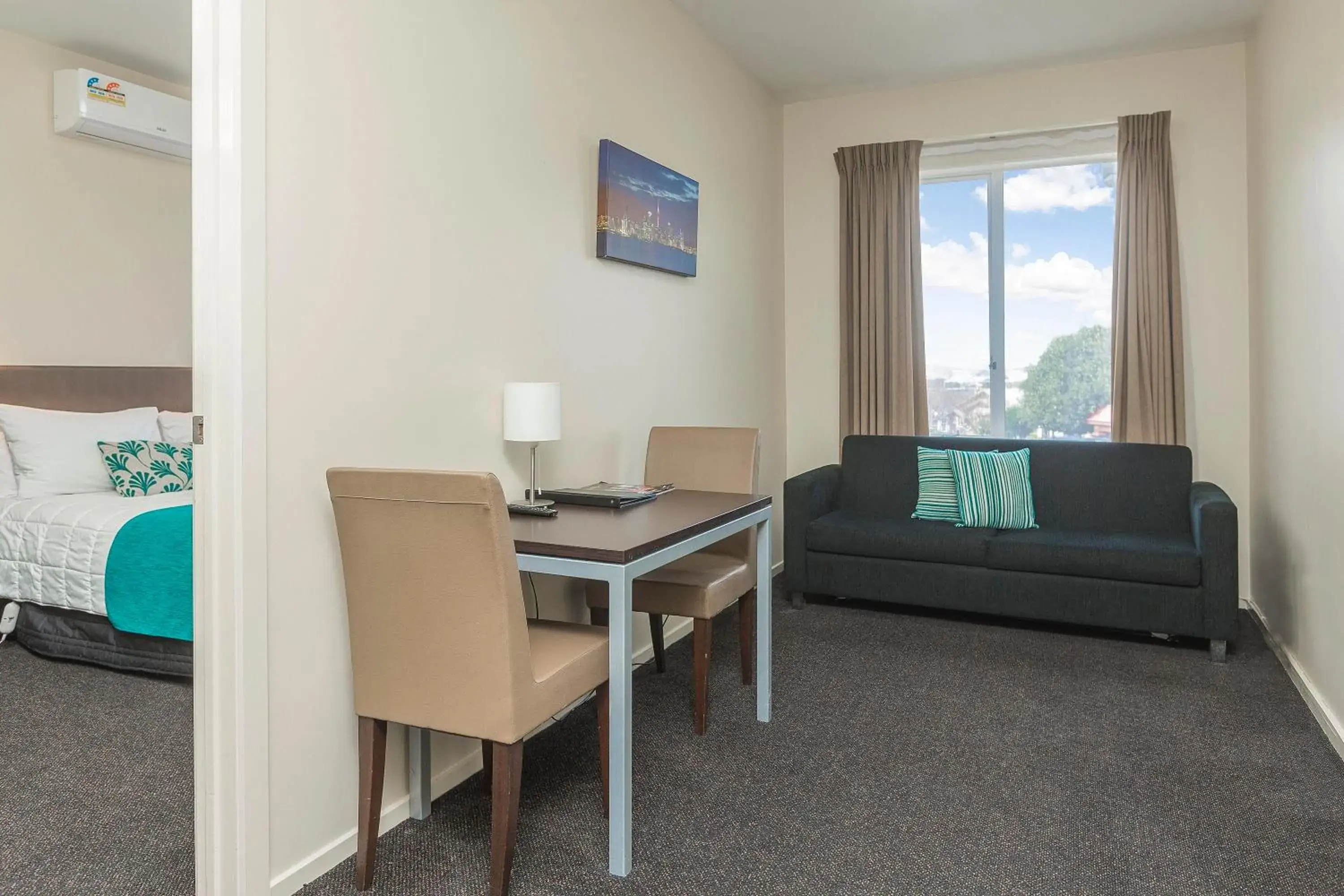 One-Bedroom Suite in 540 on Great South Motel One-Bedroom Suite in 540 on Great South Motel