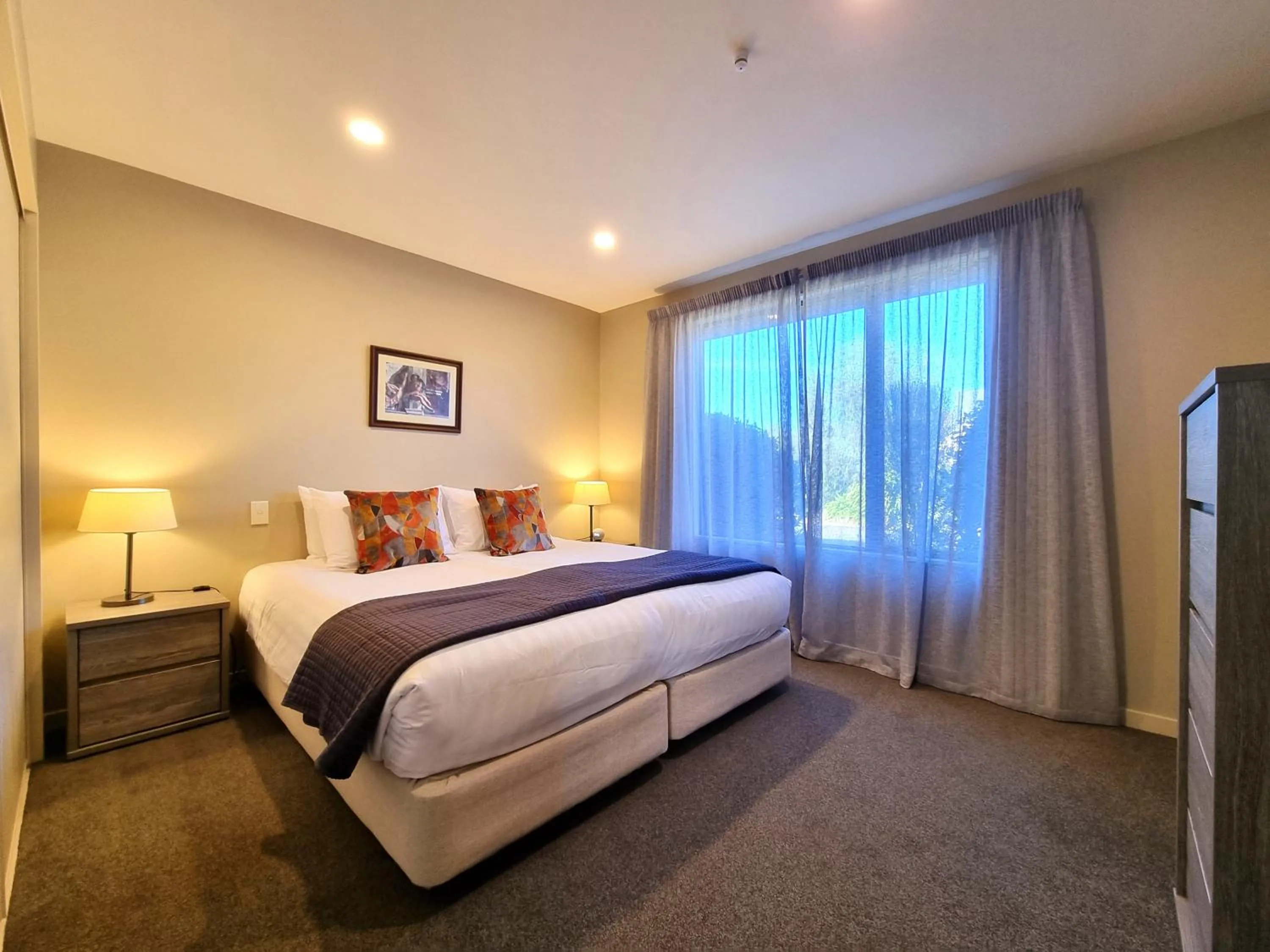 Bedroom, Bed in Vintners Retreat