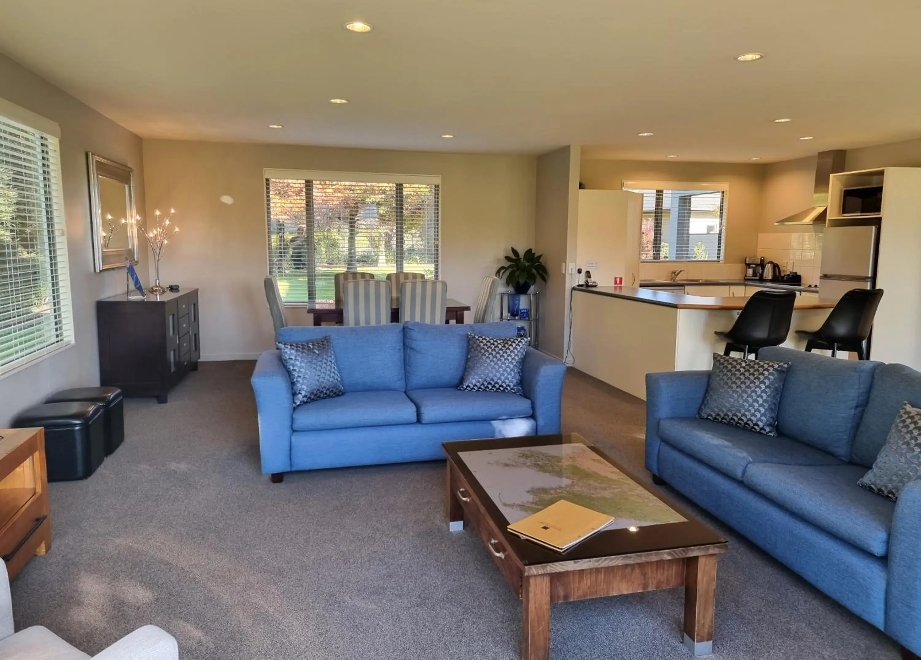 Two-Bedroom Manor in Vintners Retreat Two-Bedroom Manor in Vintners Retreat