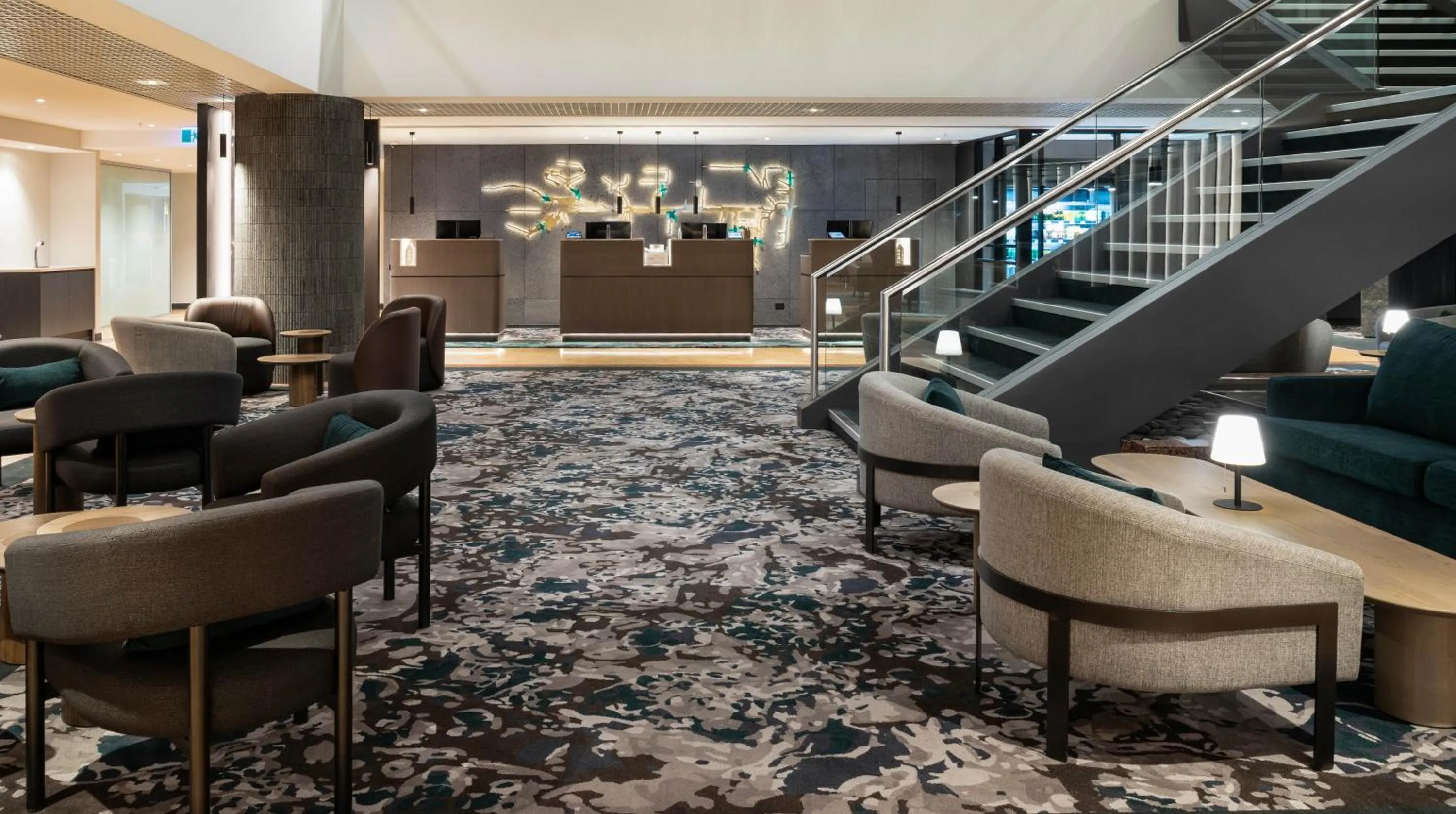 Lobby or reception in Crowne Plaza Auckland by IHG