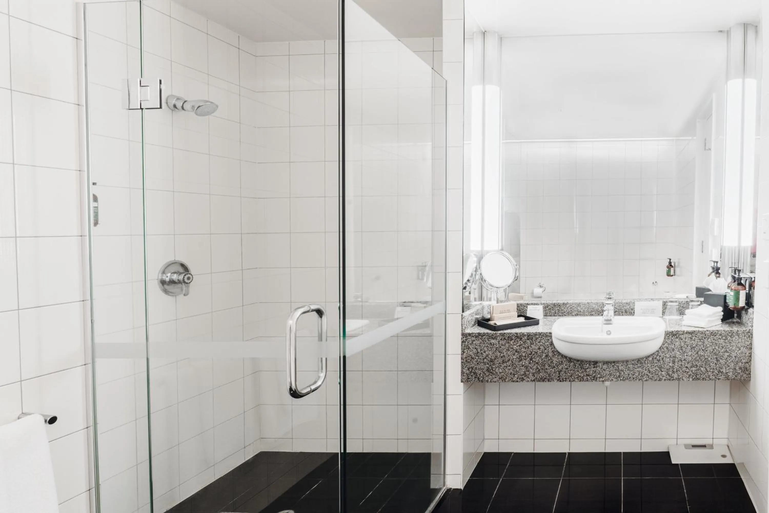 Bathroom in Crowne Plaza Auckland by IHG