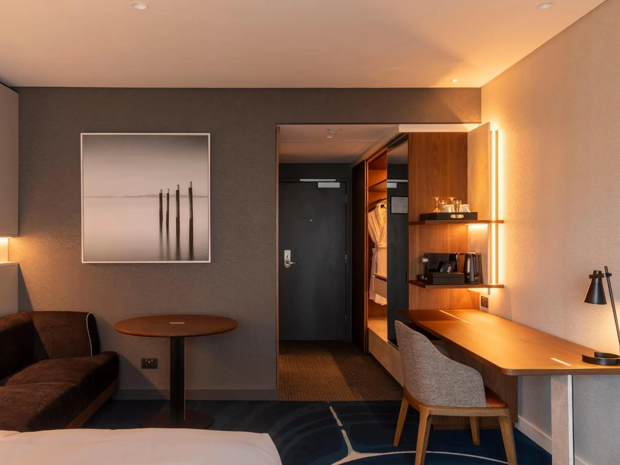 Bedroom, Bed in Crowne Plaza Auckland by IHG