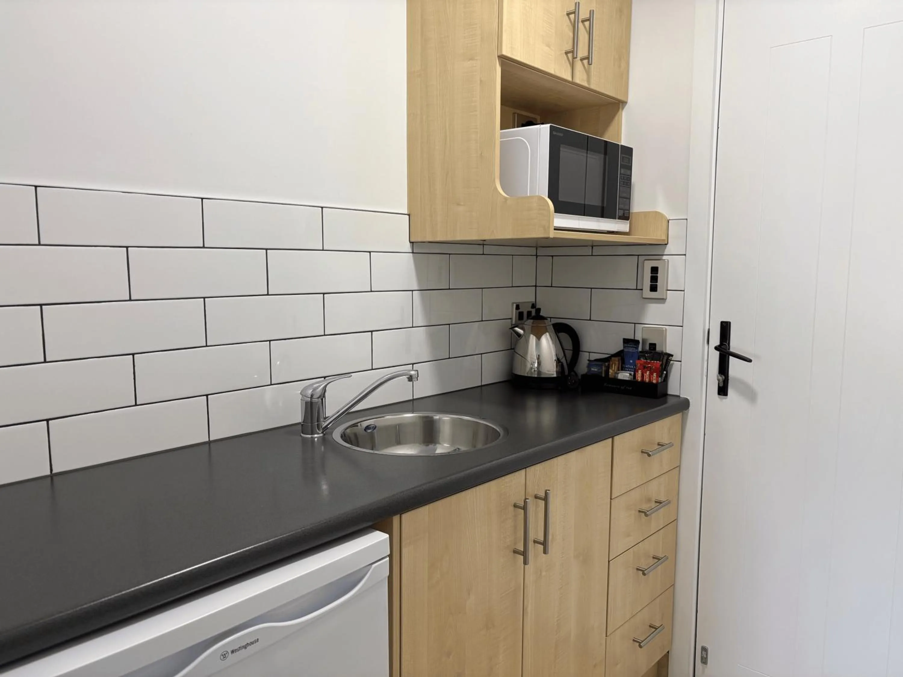 ASURE Central Gold Motel Cromwell