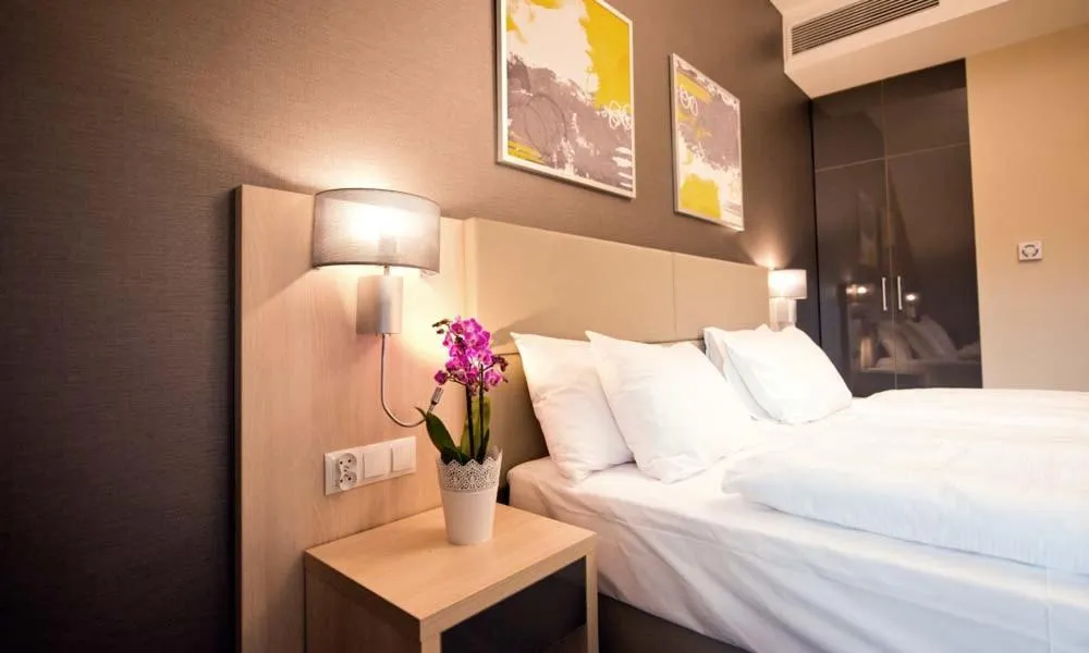 Bed in Hotel Molo Resort