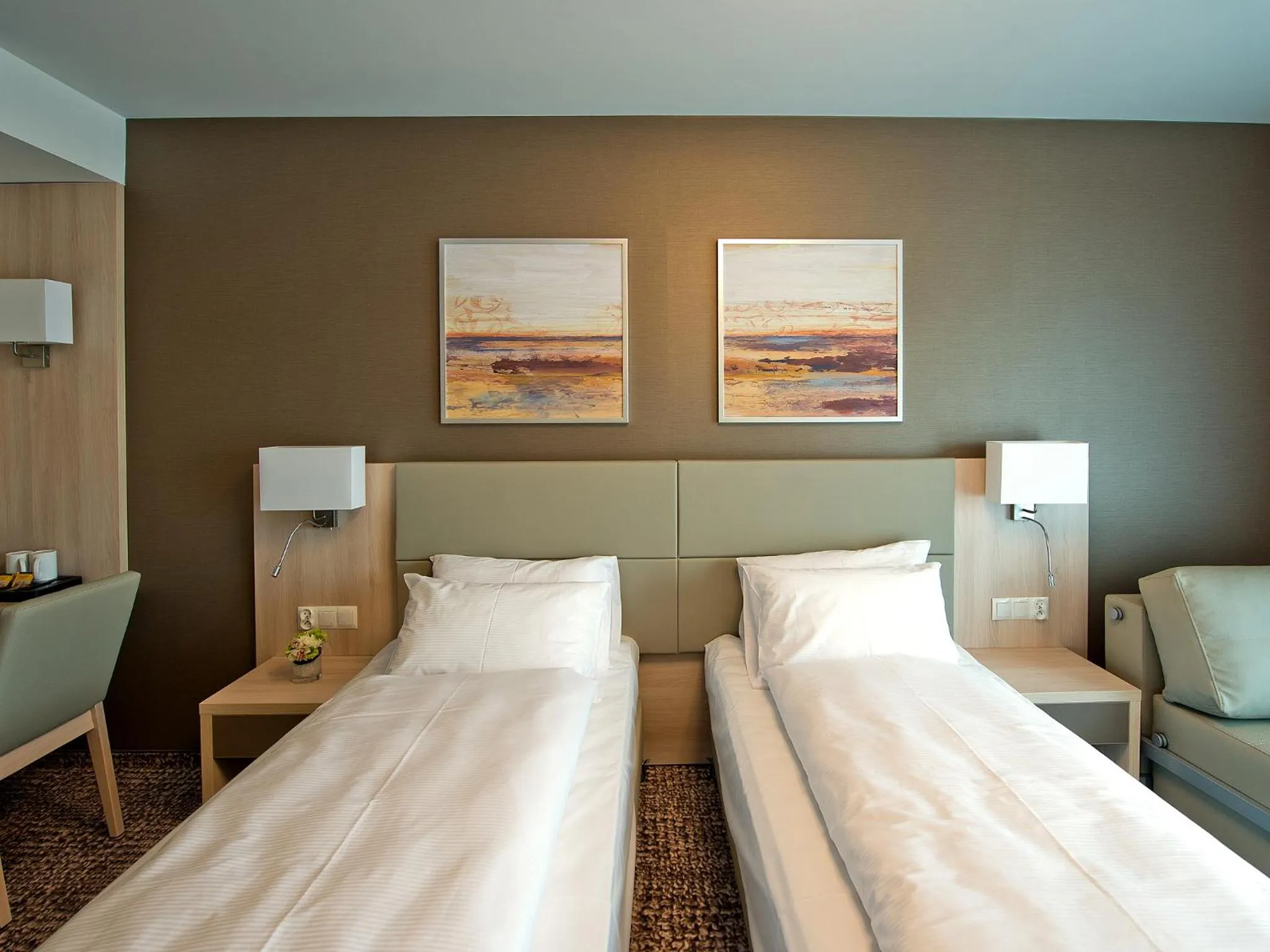 Photo of the whole room, Bed in Hotel Molo Resort