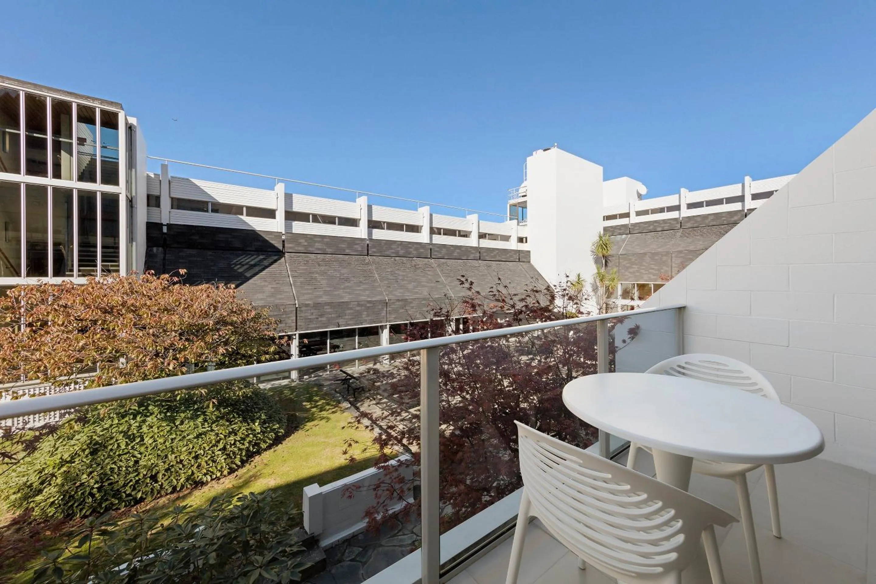 Photo of the whole room in Crowne Plaza Queenstown by IHG