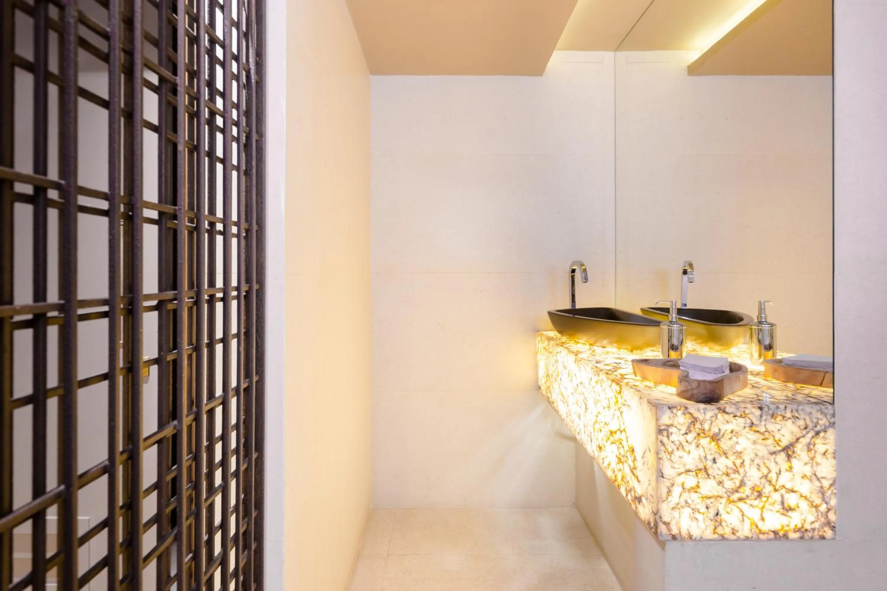 Decorative detail in Ritz Copacabana Hotel