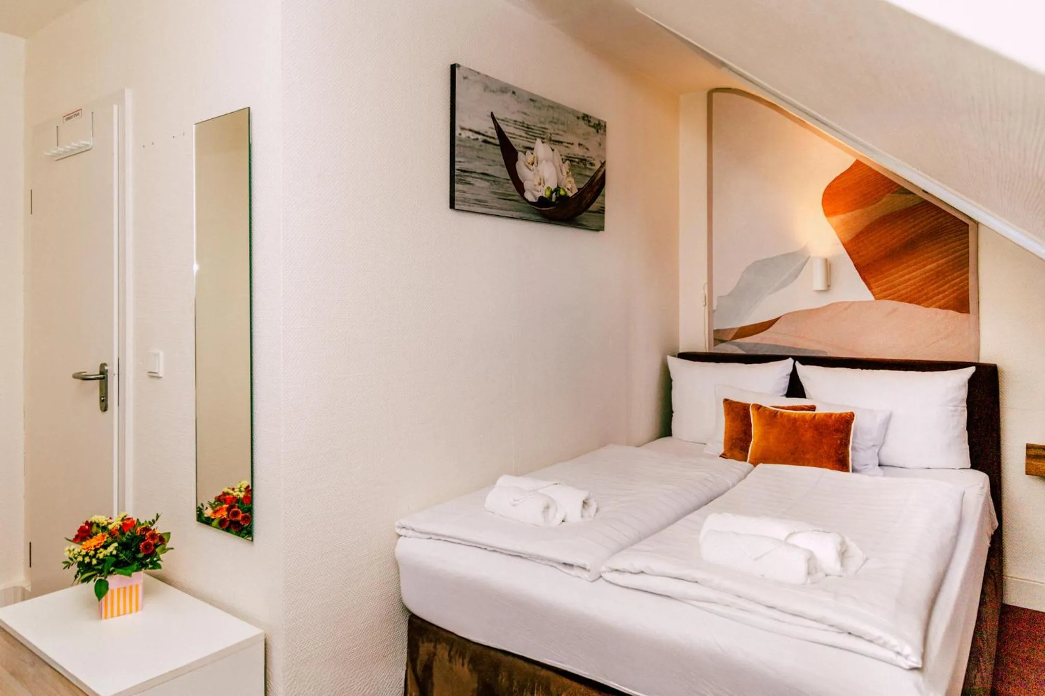 Bed in Hotel Kleiner Markt