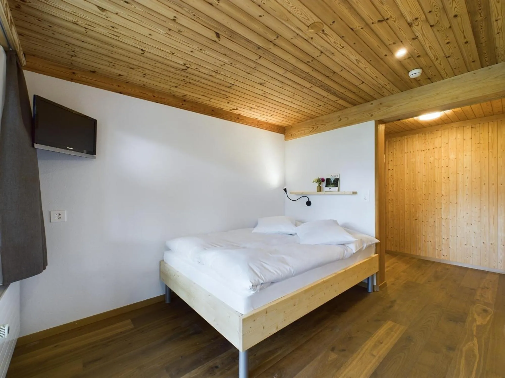 Bed in Bergblick Lodge - 3 Sterne Garni - Neueröffnung