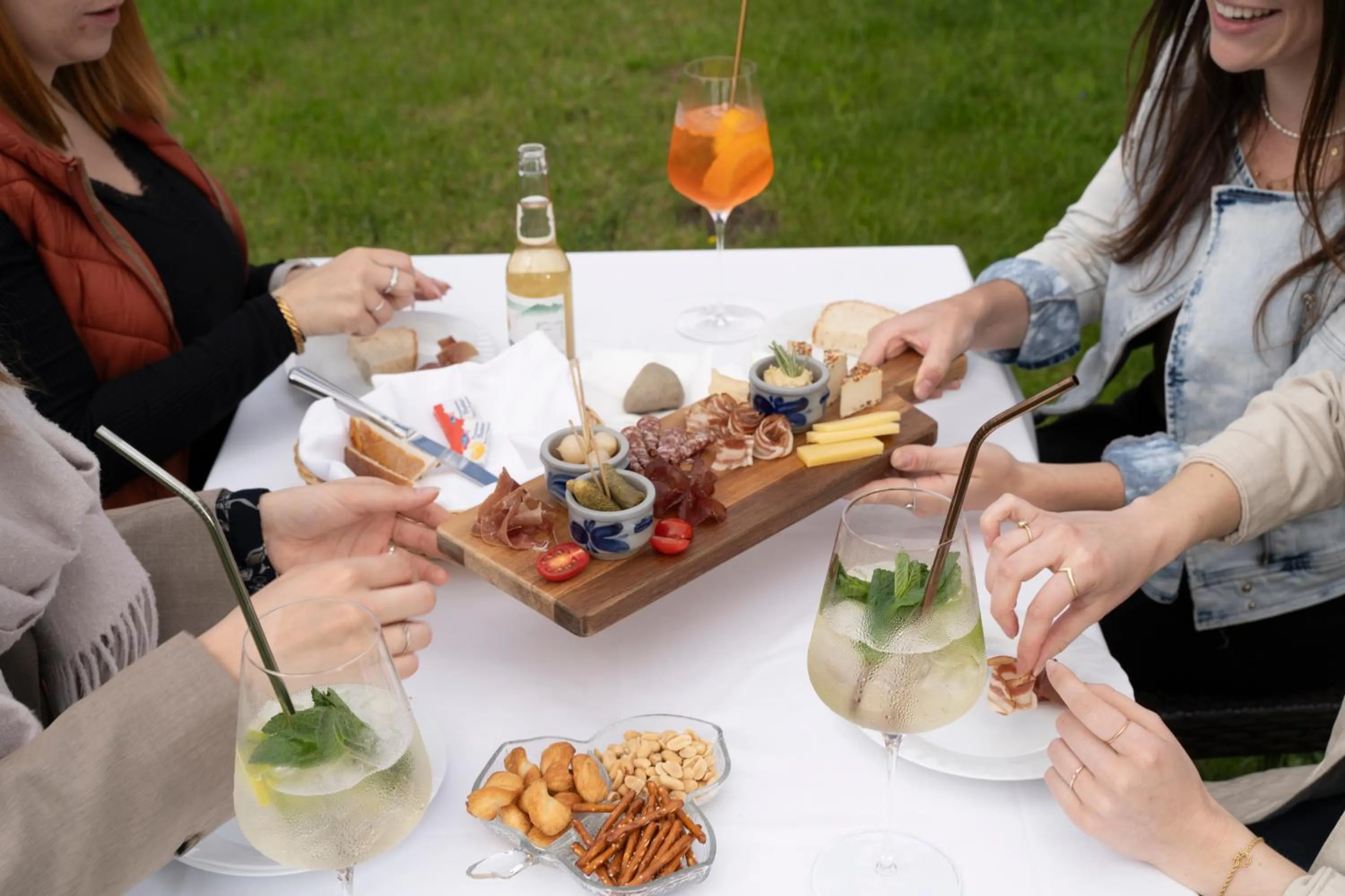People in Bergblick Lodge - 3 Sterne Garni - Neueröffnung