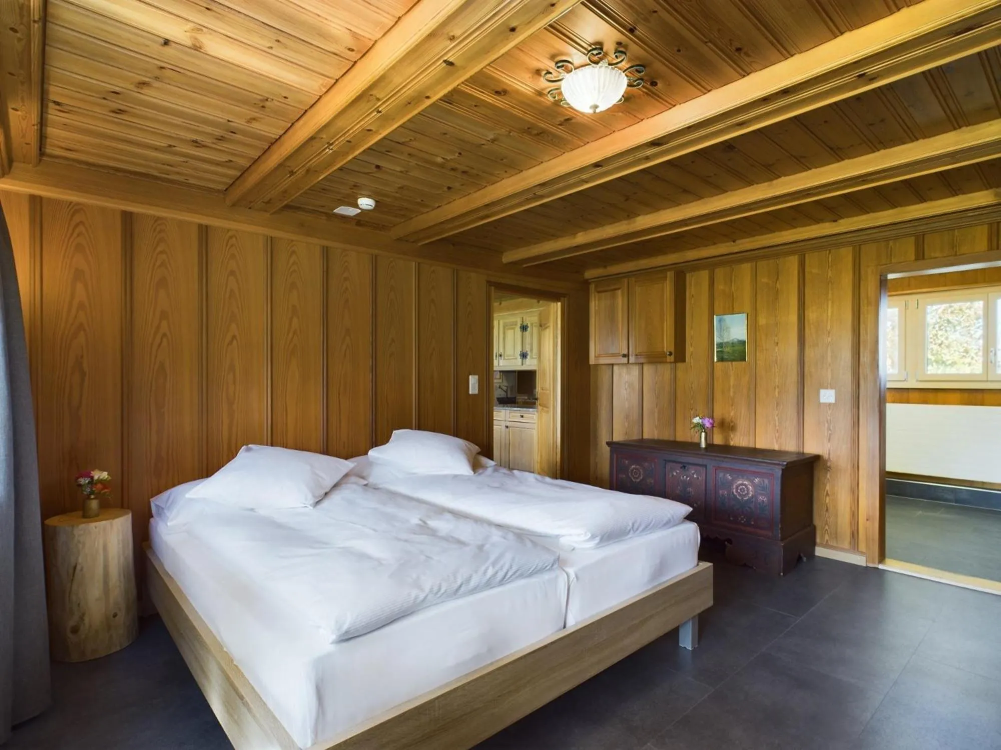 Bed in Bergblick Lodge - 3 Sterne Garni - Neueröffnung