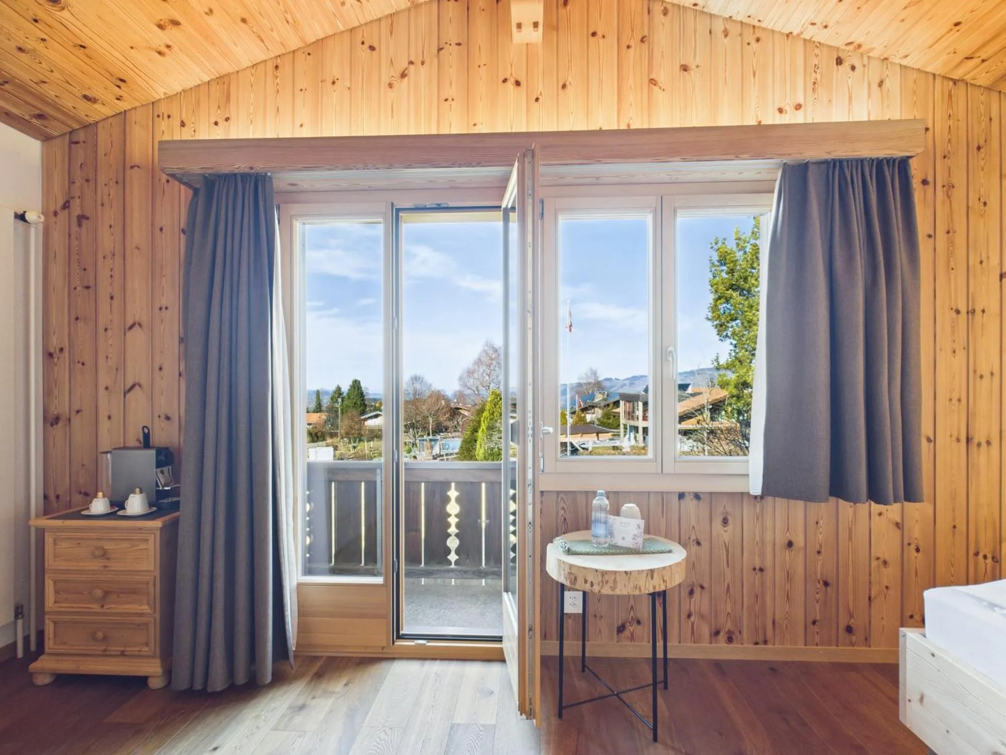 Bed in Bergblick Lodge - 3 Sterne Garni - Neueröffnung