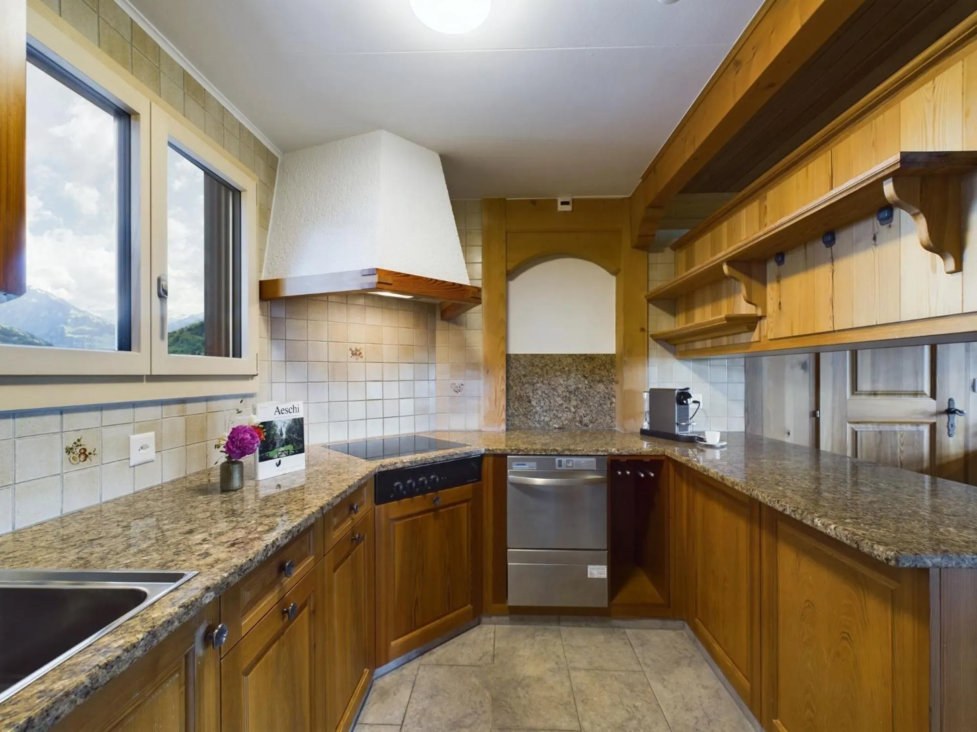 Kitchen or kitchenette in Bergblick Lodge - 3 Sterne Garni - Neueröffnung