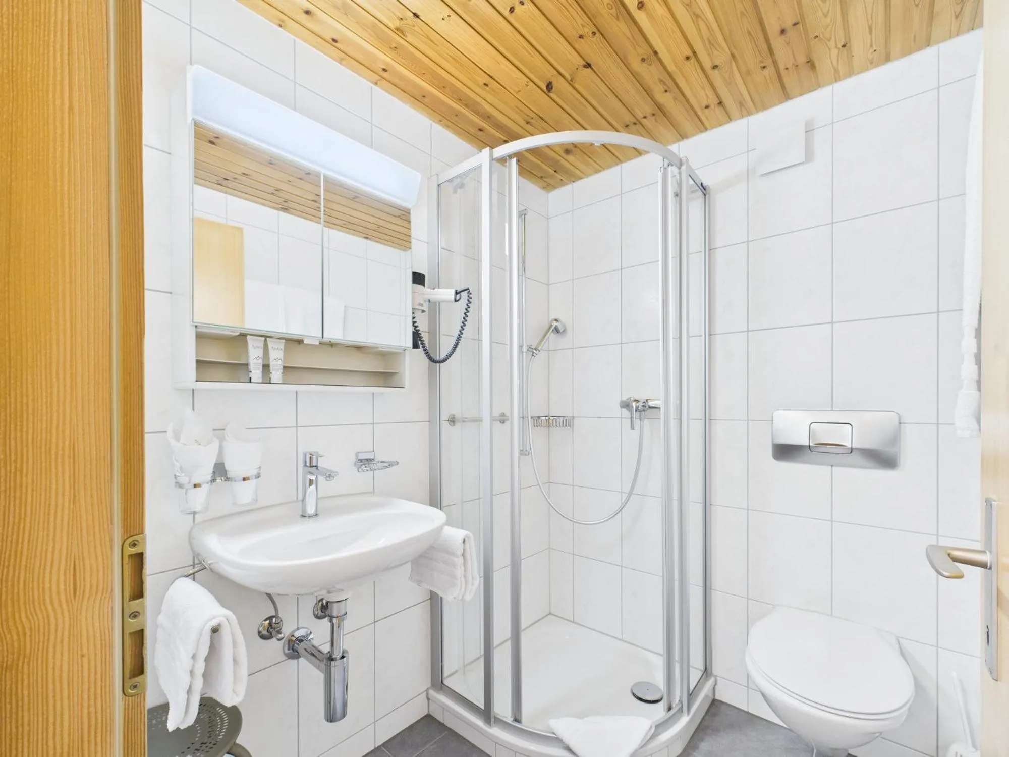 Bergblick Lodge - 3 Sterne Garni - Neueröffnung