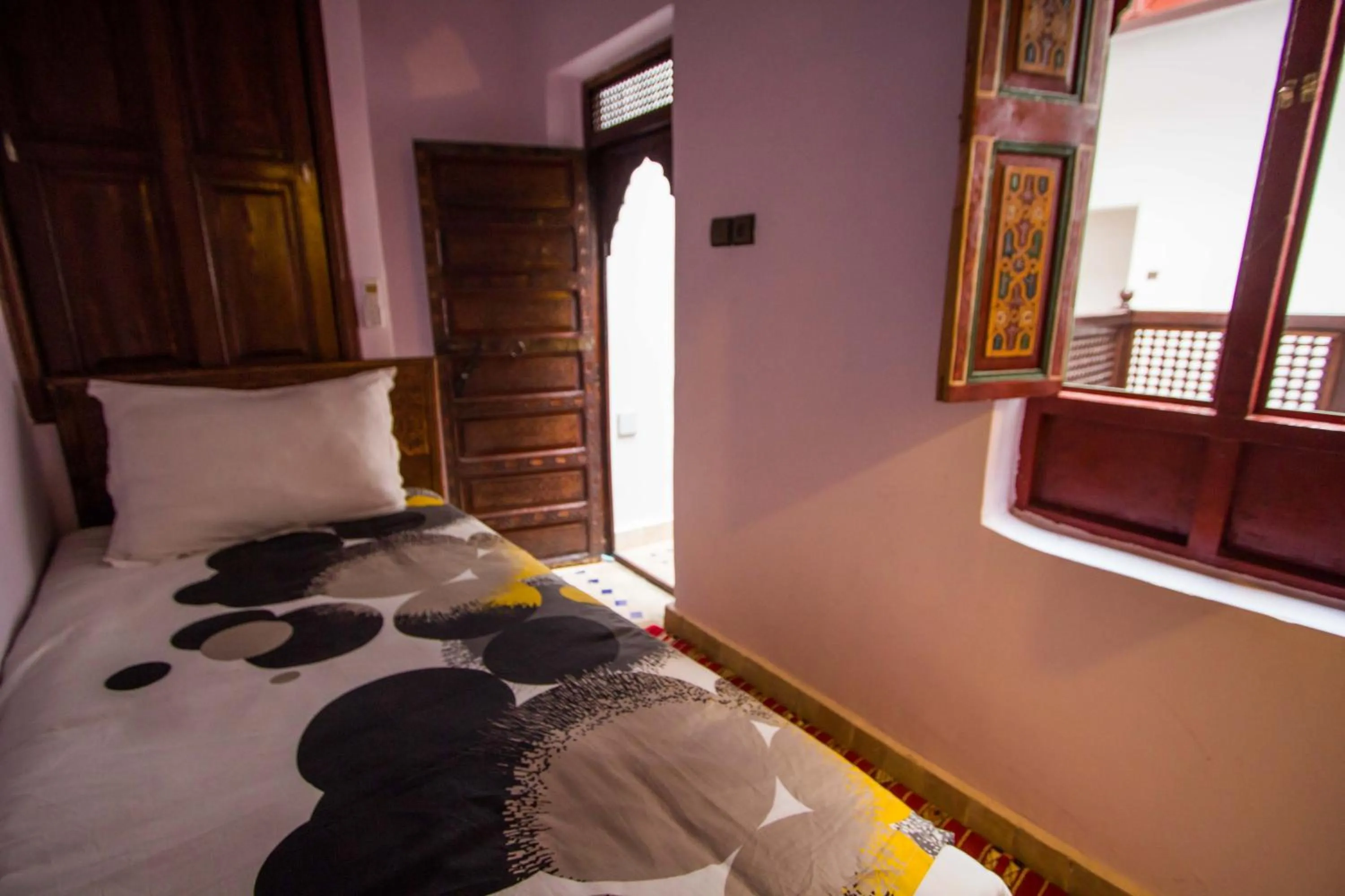 Bed in Dar El Mathaf FES