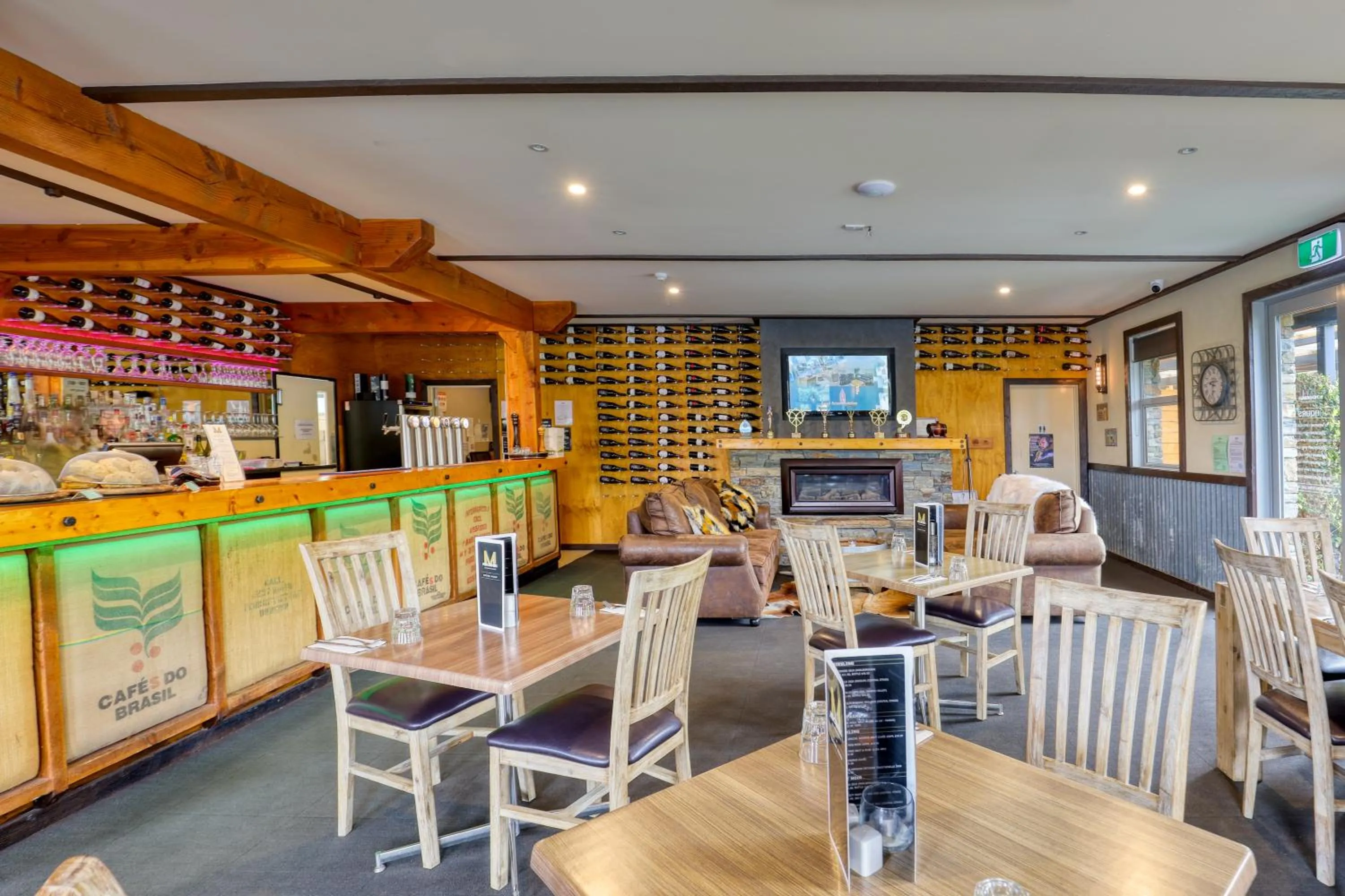 Restaurant/places to eat in Marsden Lake Resort Central Otago