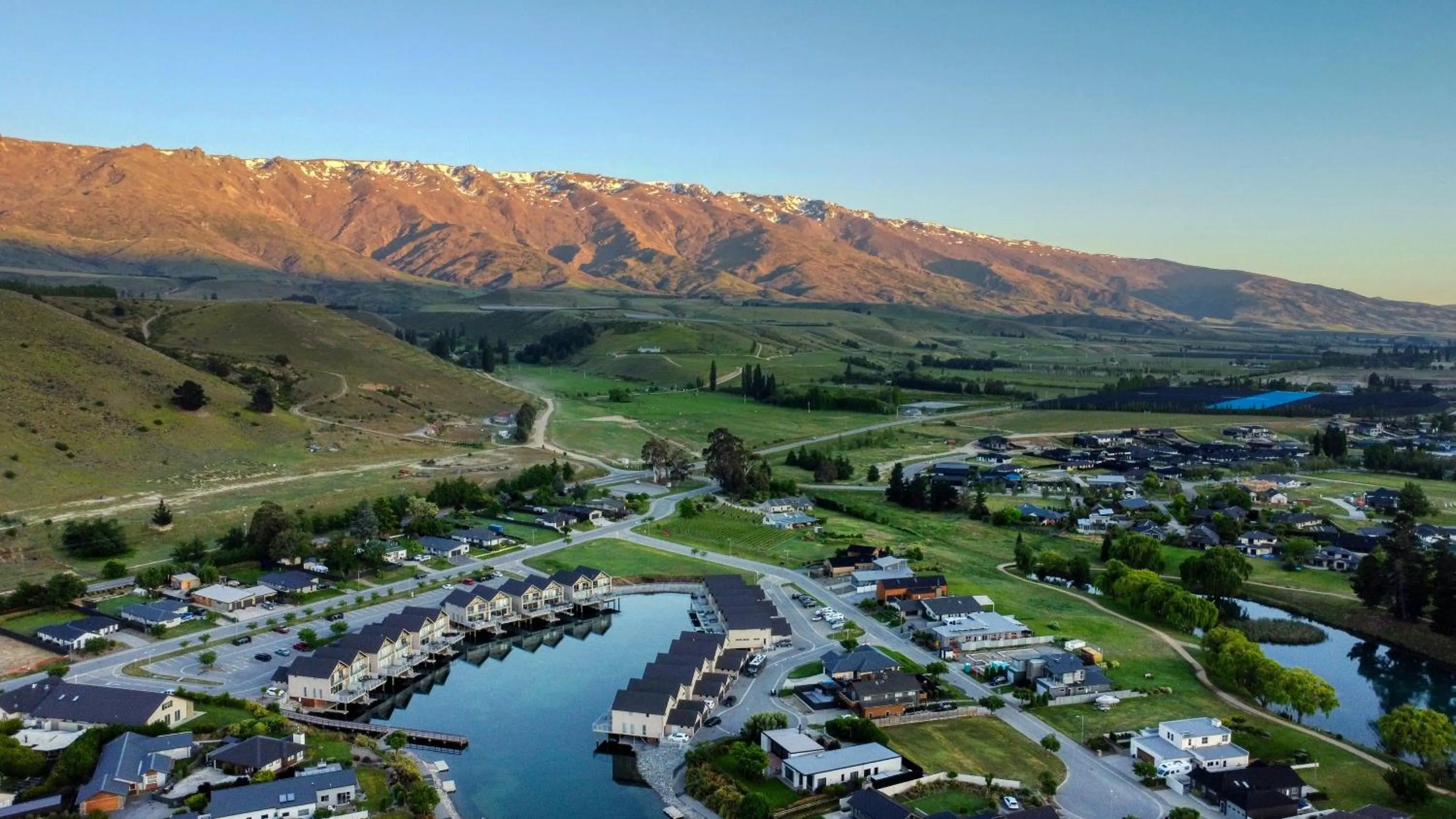 Bird's eye view in Marsden Lake Resort Central Otago