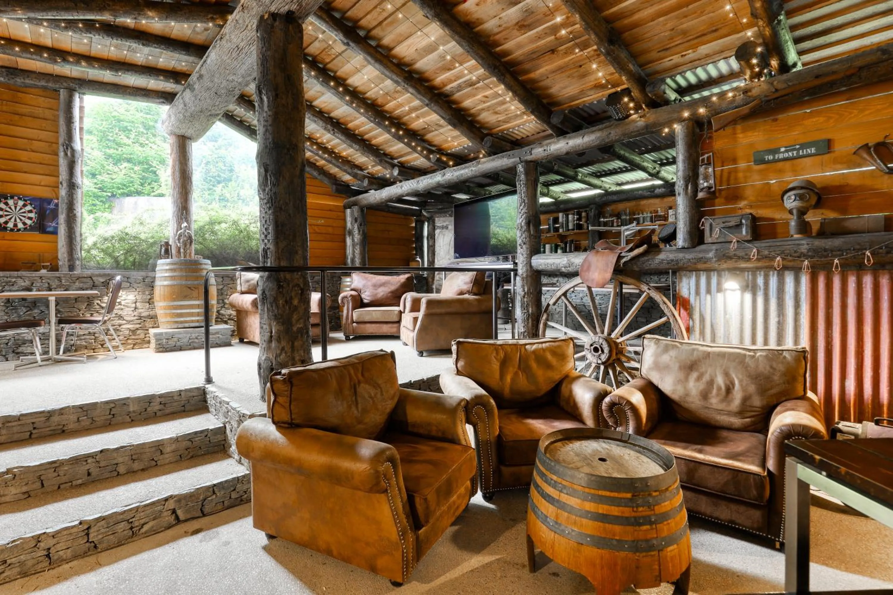 Lounge or bar in Marsden Lake Resort Central Otago