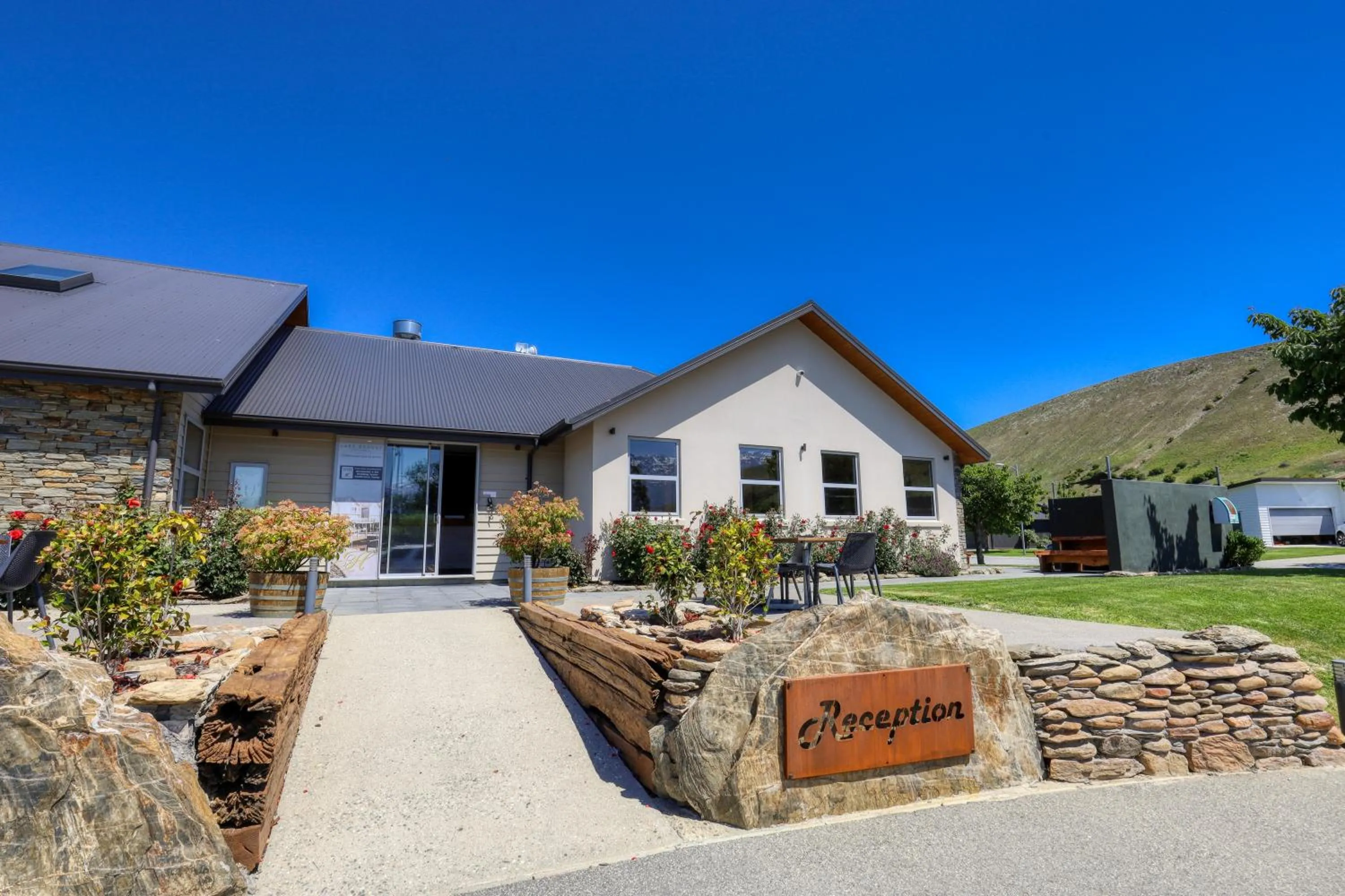 Lobby or reception in Marsden Lake Resort Central Otago