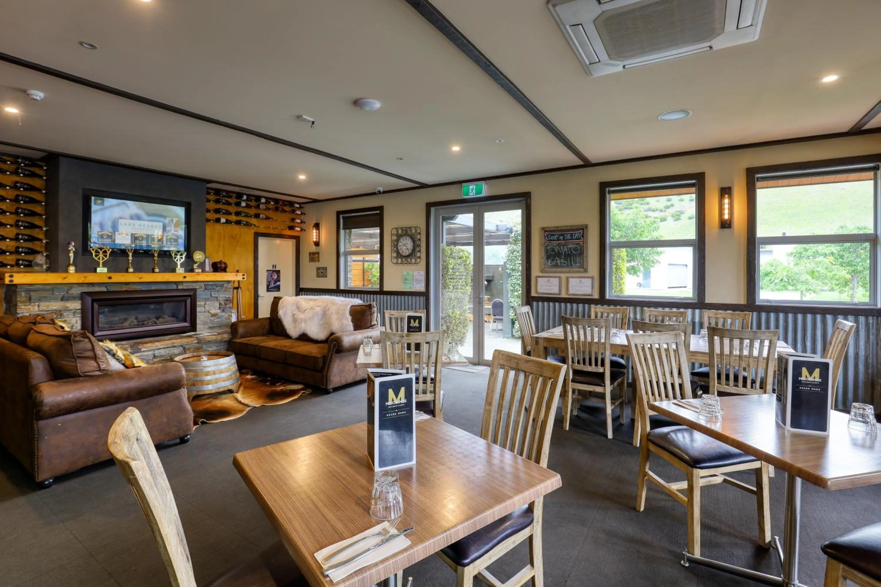 Restaurant/places to eat in Marsden Lake Resort Central Otago