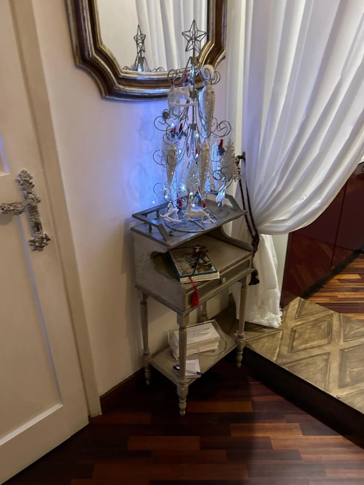 Communal kitchen in Estes