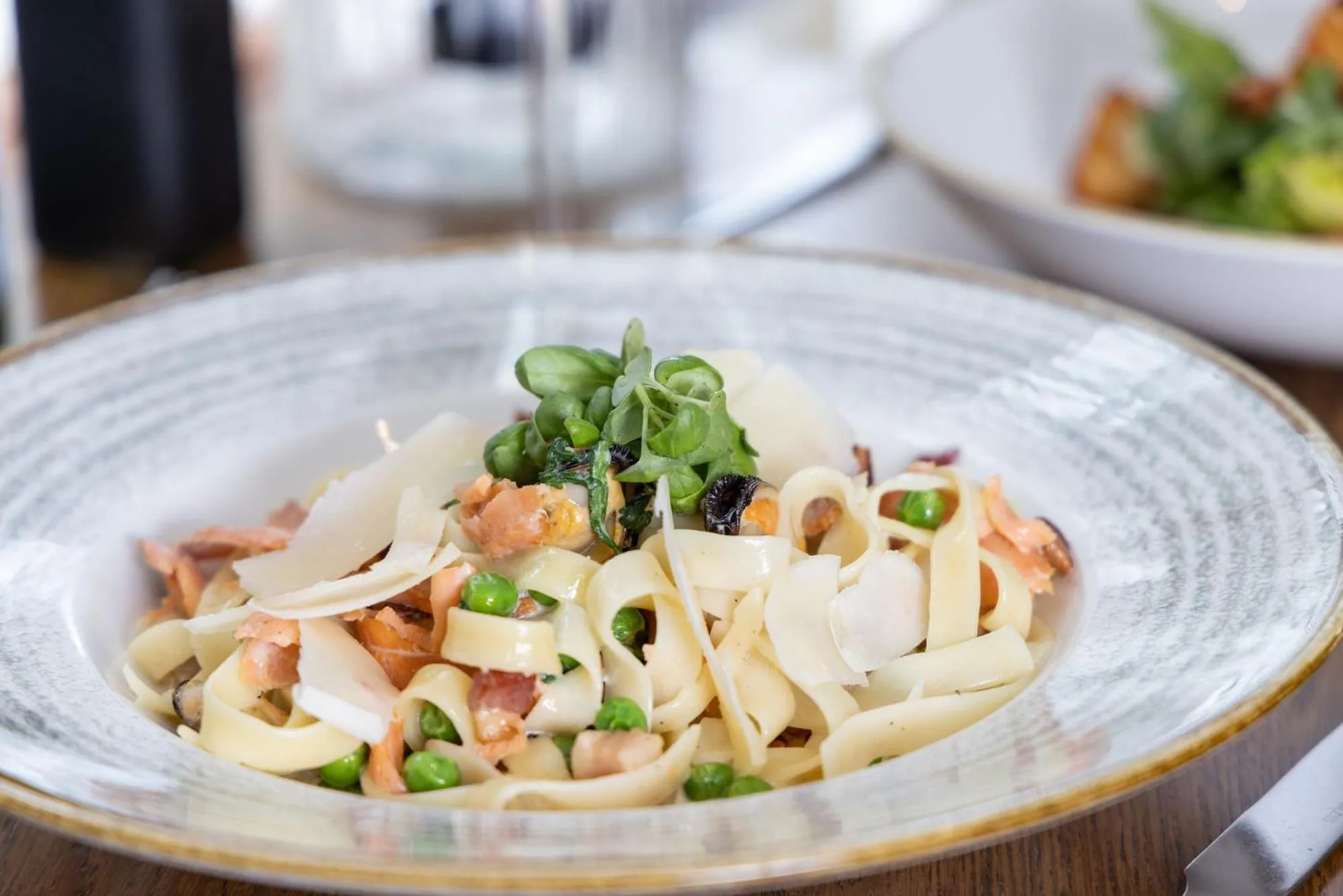 Food and drinks in The Ship