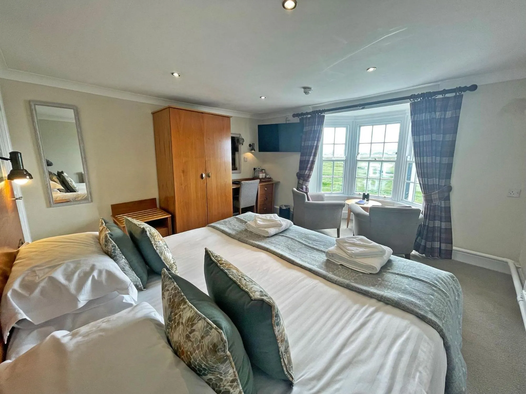 Bedroom, Bed in The Ship