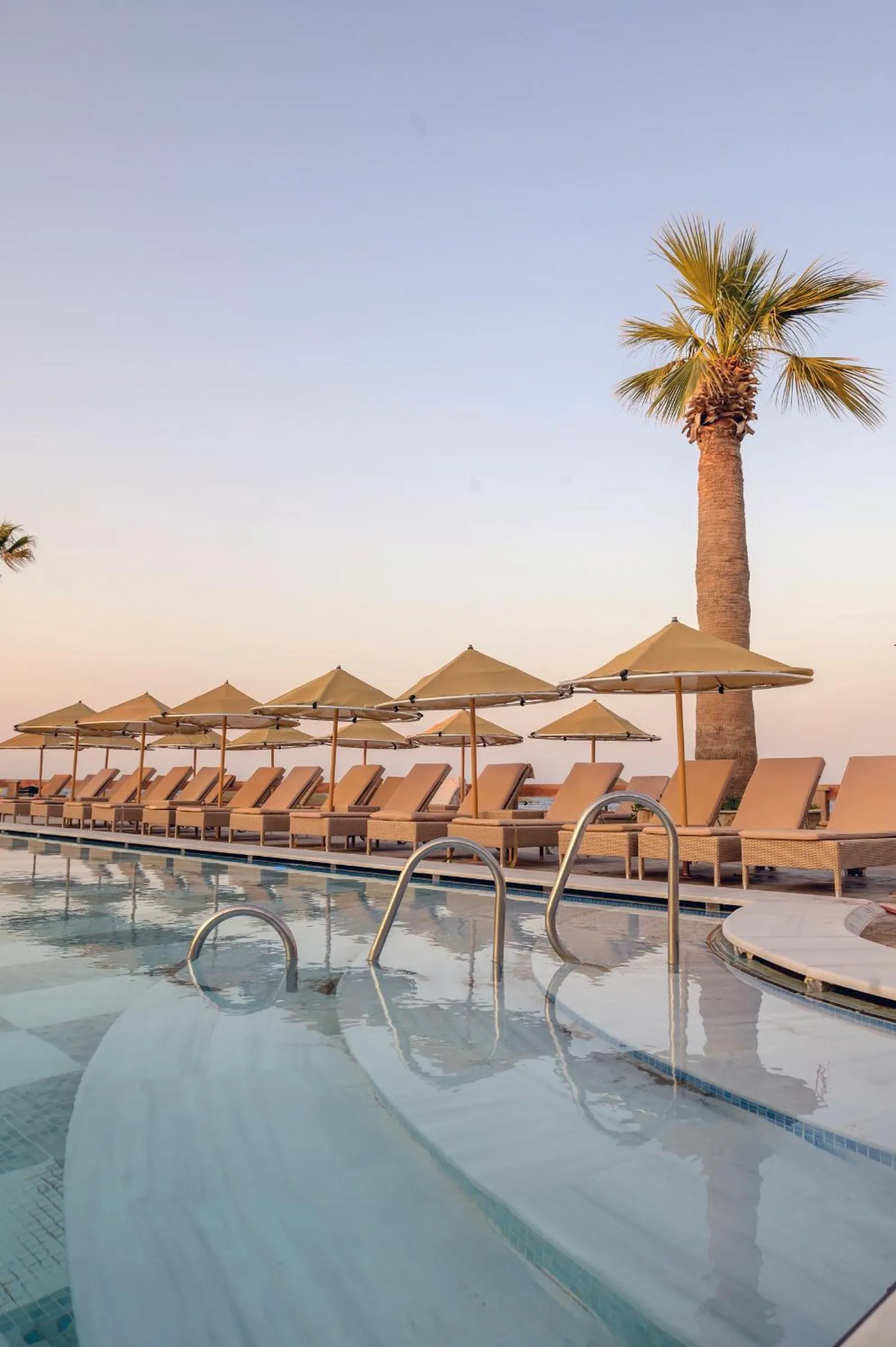 Swimming pool in Eri Beach & Village Hotel