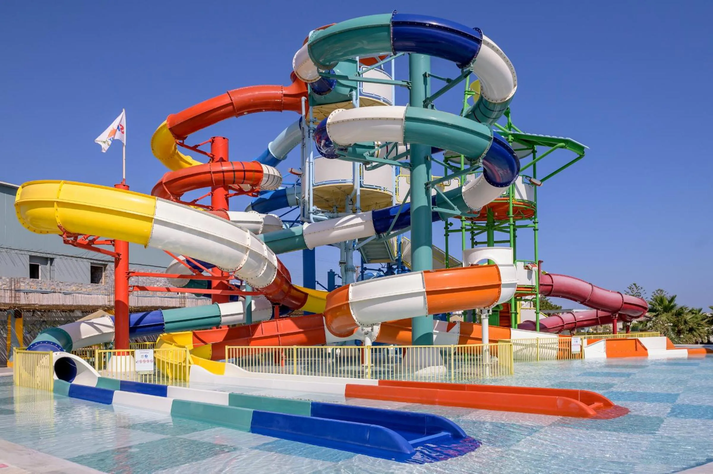 Swimming pool in Eri Beach & Village Hotel