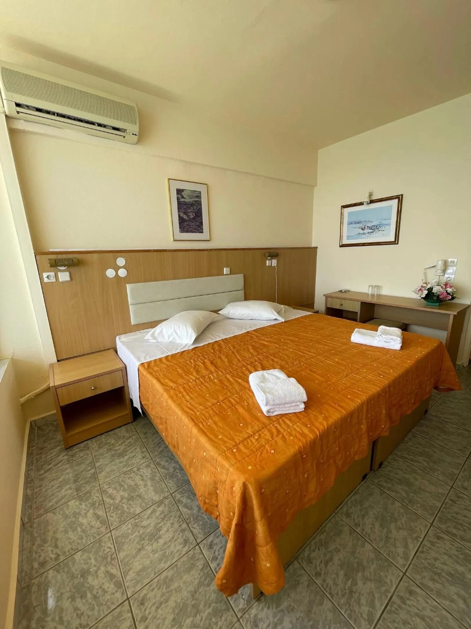 Standard Room with Sea View in Eri Beach & Village Hotel