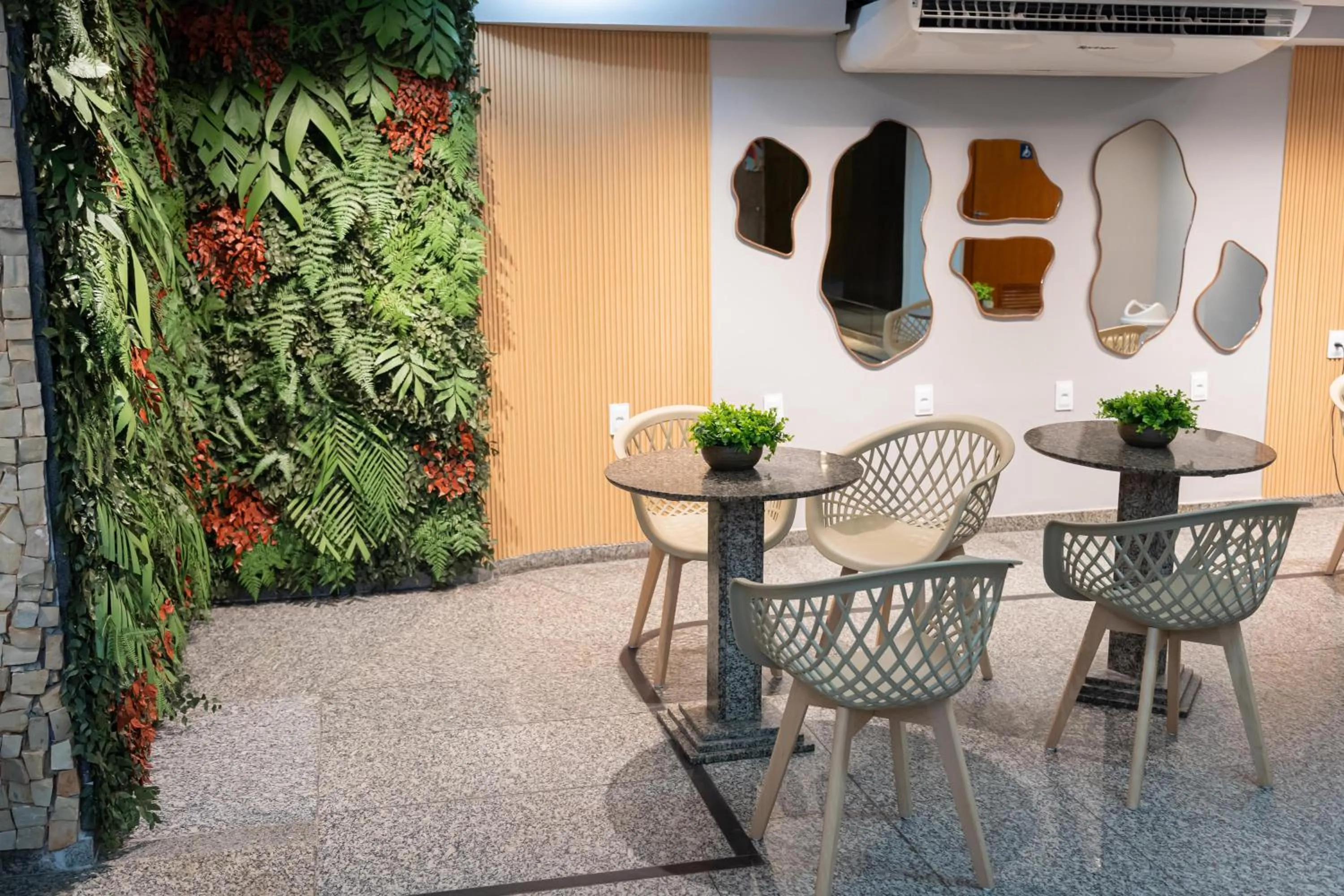 Lobby or reception in Hotel Nacional Inn Rio Copacabana