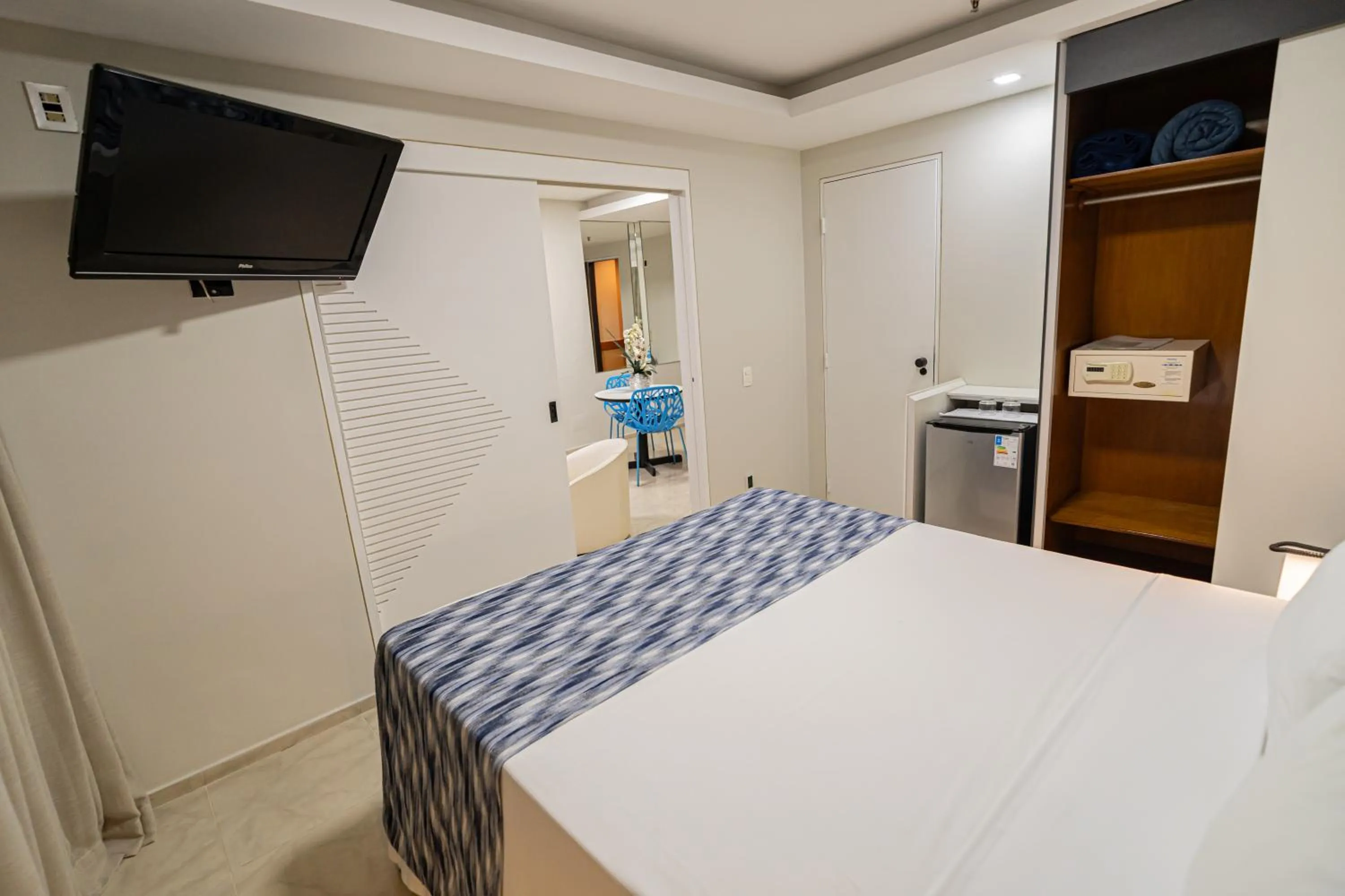 View (from property/room), Bed in Hotel Nacional Inn Rio Copacabana